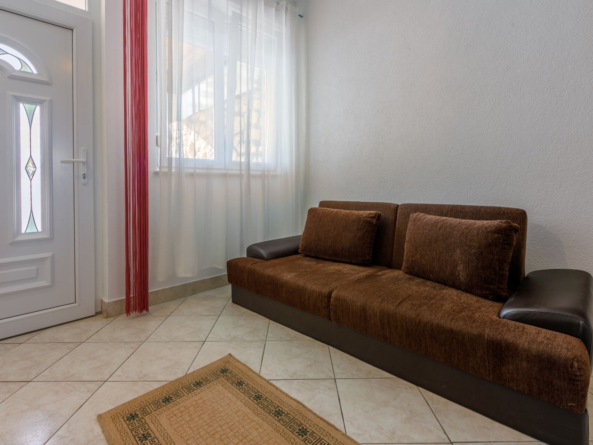 Antak 1 / HR-09414-01 - Inside