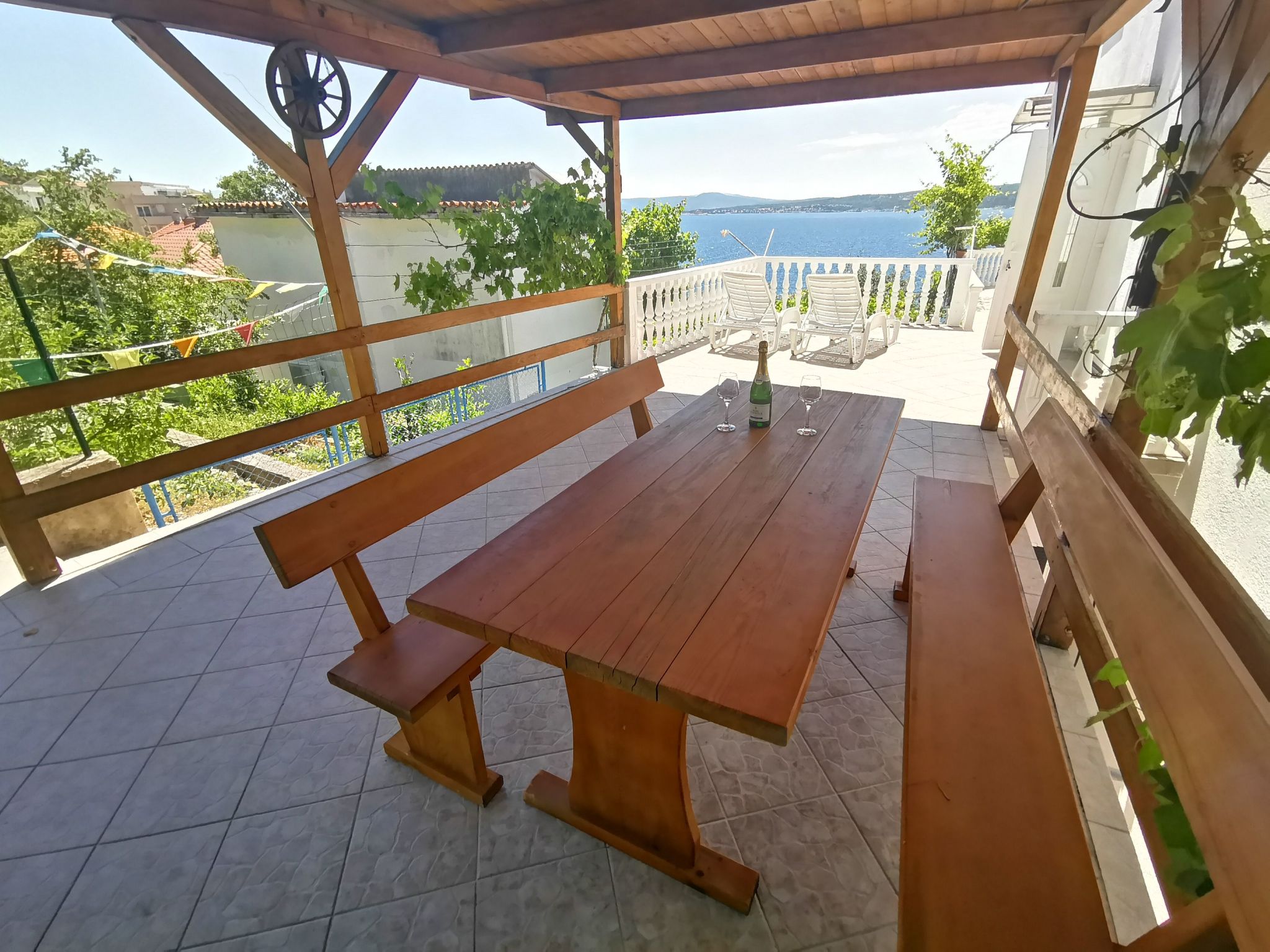 Wohnung 70m vom Strand entfernt, mit AC und WiFi-Binnen