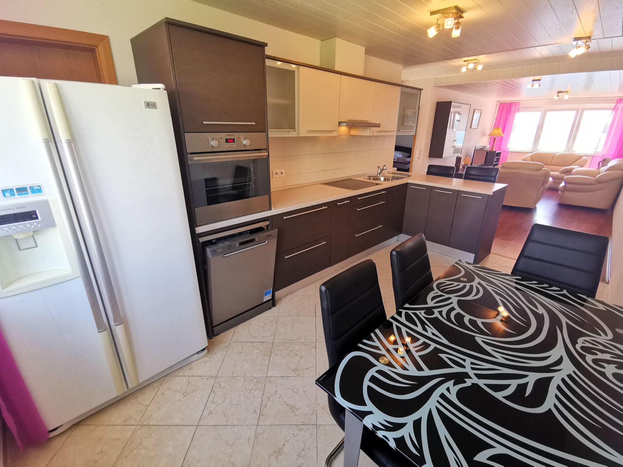 Wohnung 70m vom Strand entfernt, mit AC und WiFi-Binnen