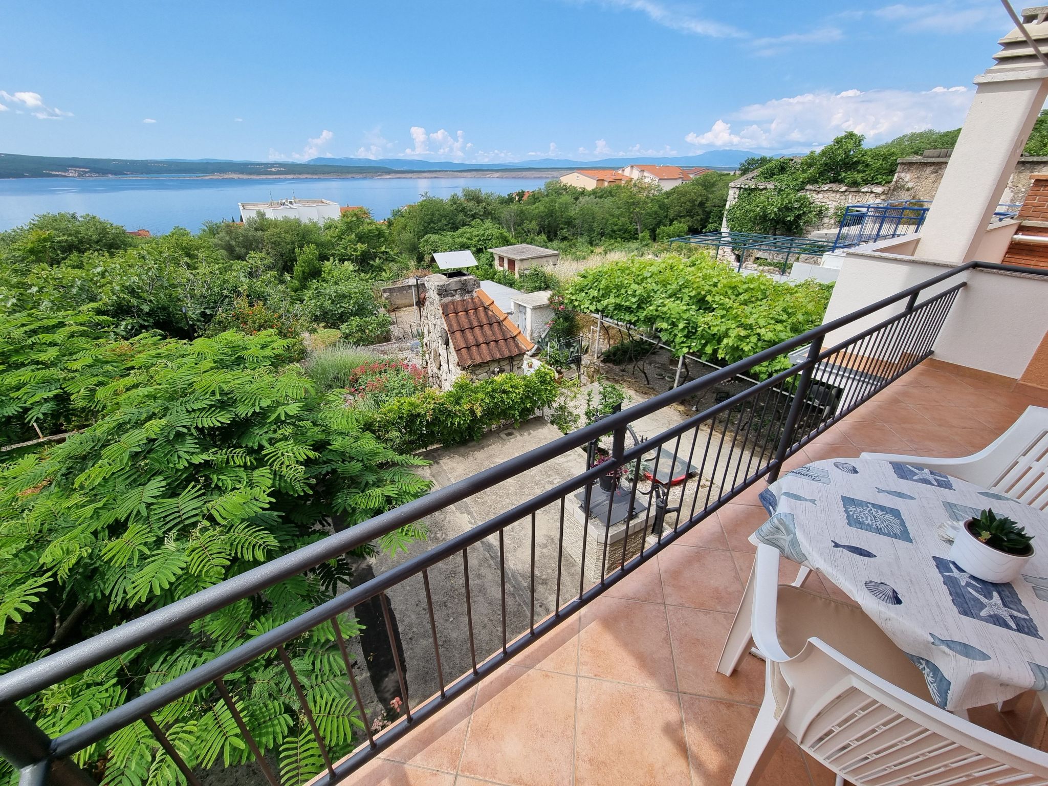 Wohnung für 3 Personen, mit Balkon und Meerblick-Binnen