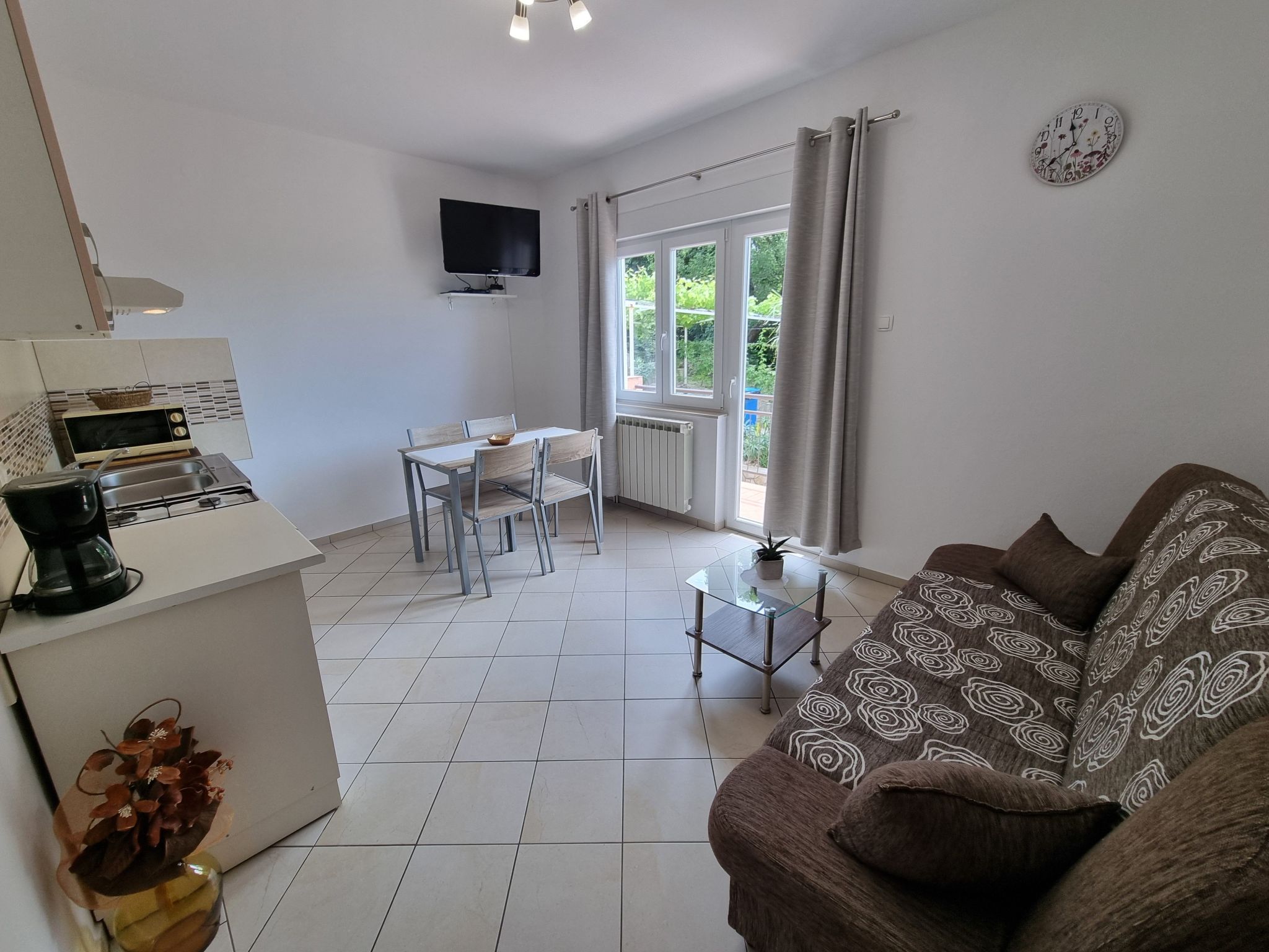 Wohnung für 3 Personen, mit Balkon und Meerblick-Binnen