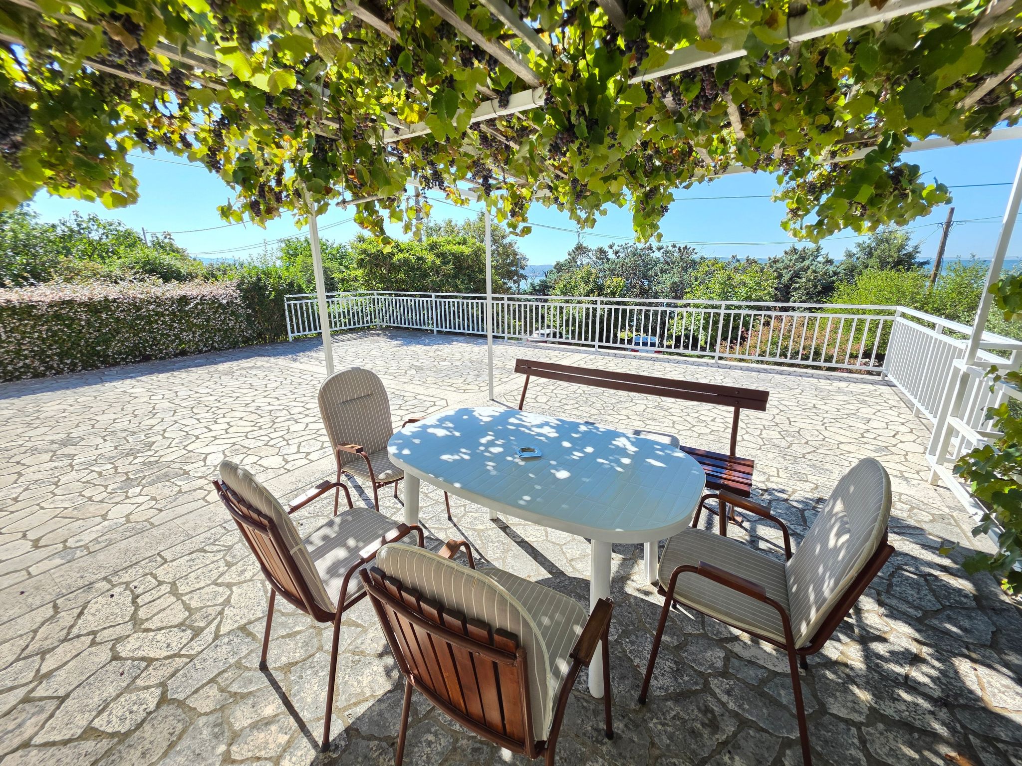 Wohnung für 4-5 Personen mit Terrasse Apartment in Cirkvenica Riviera