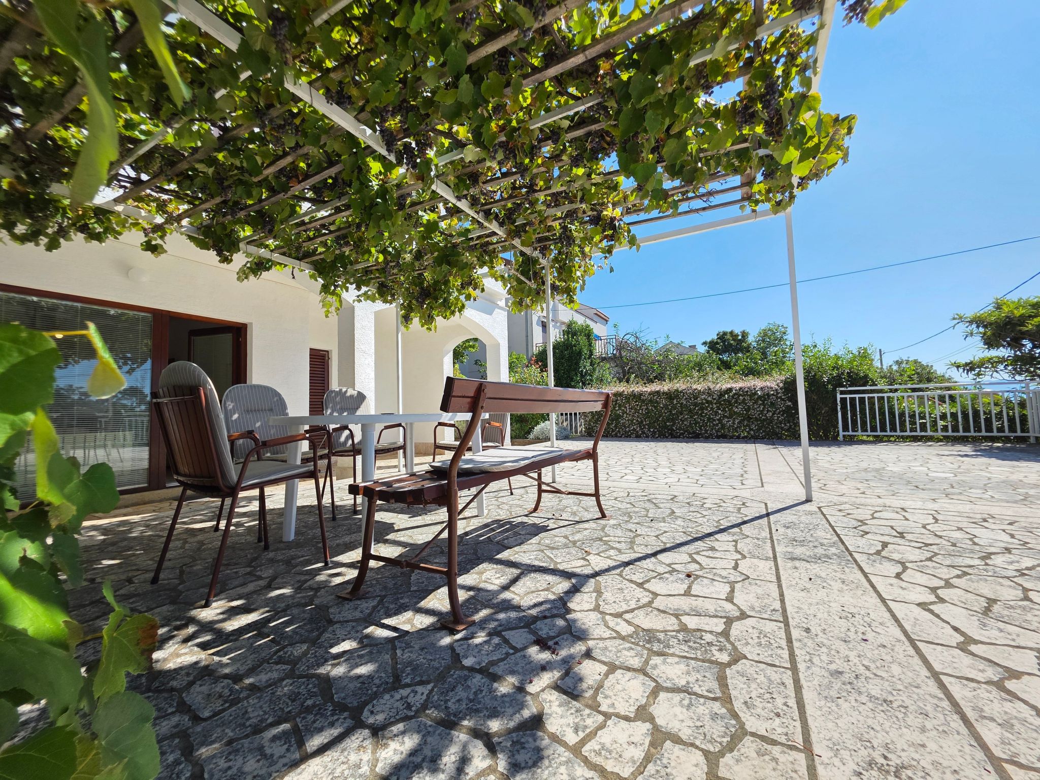 Wohnung für 4-5 Personen mit Terrasse-Binnen