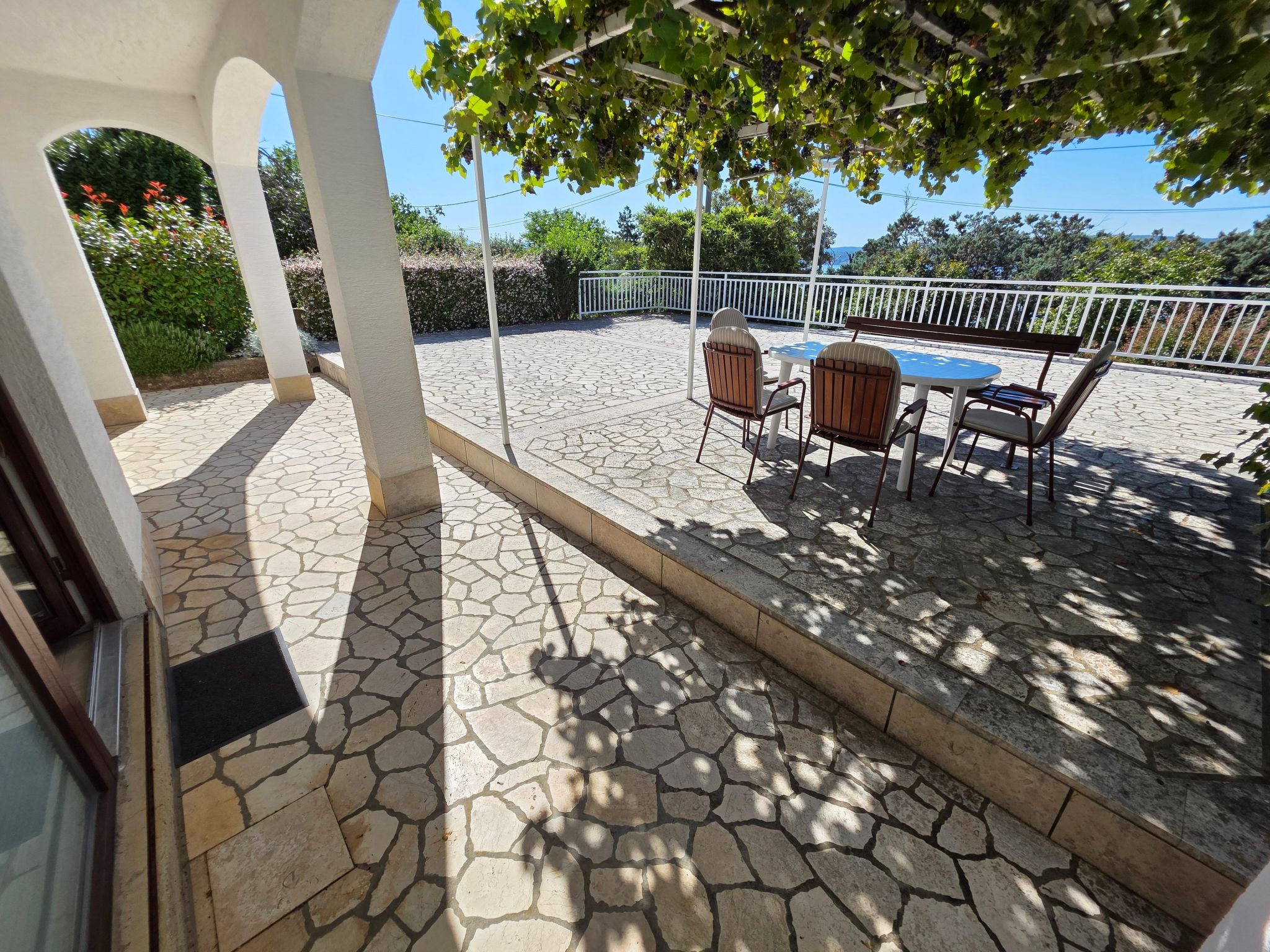 Wohnung für 4-5 Personen mit Terrasse-Binnen