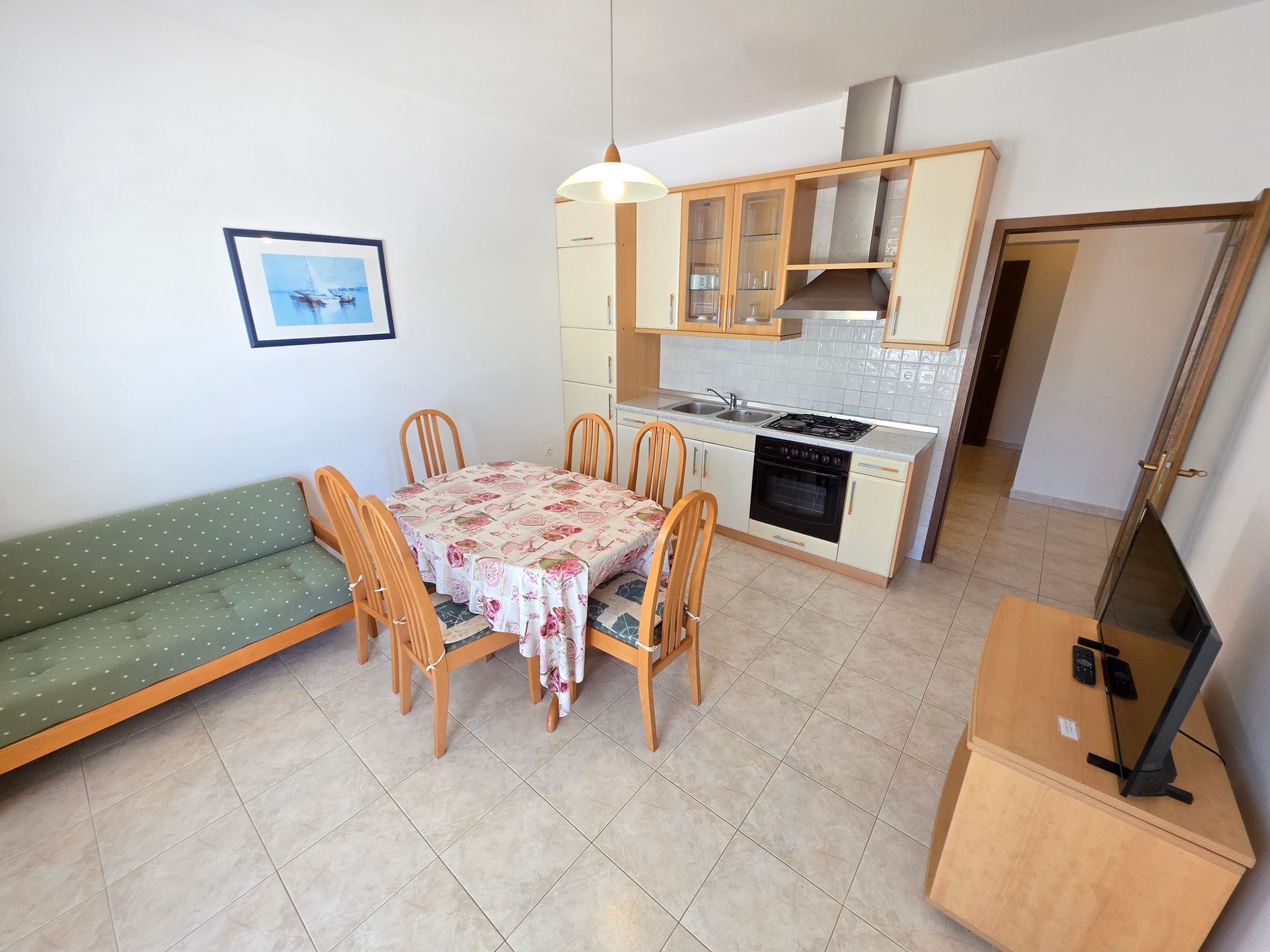 Wohnung für 4-5 Personen mit Terrasse-Binnen