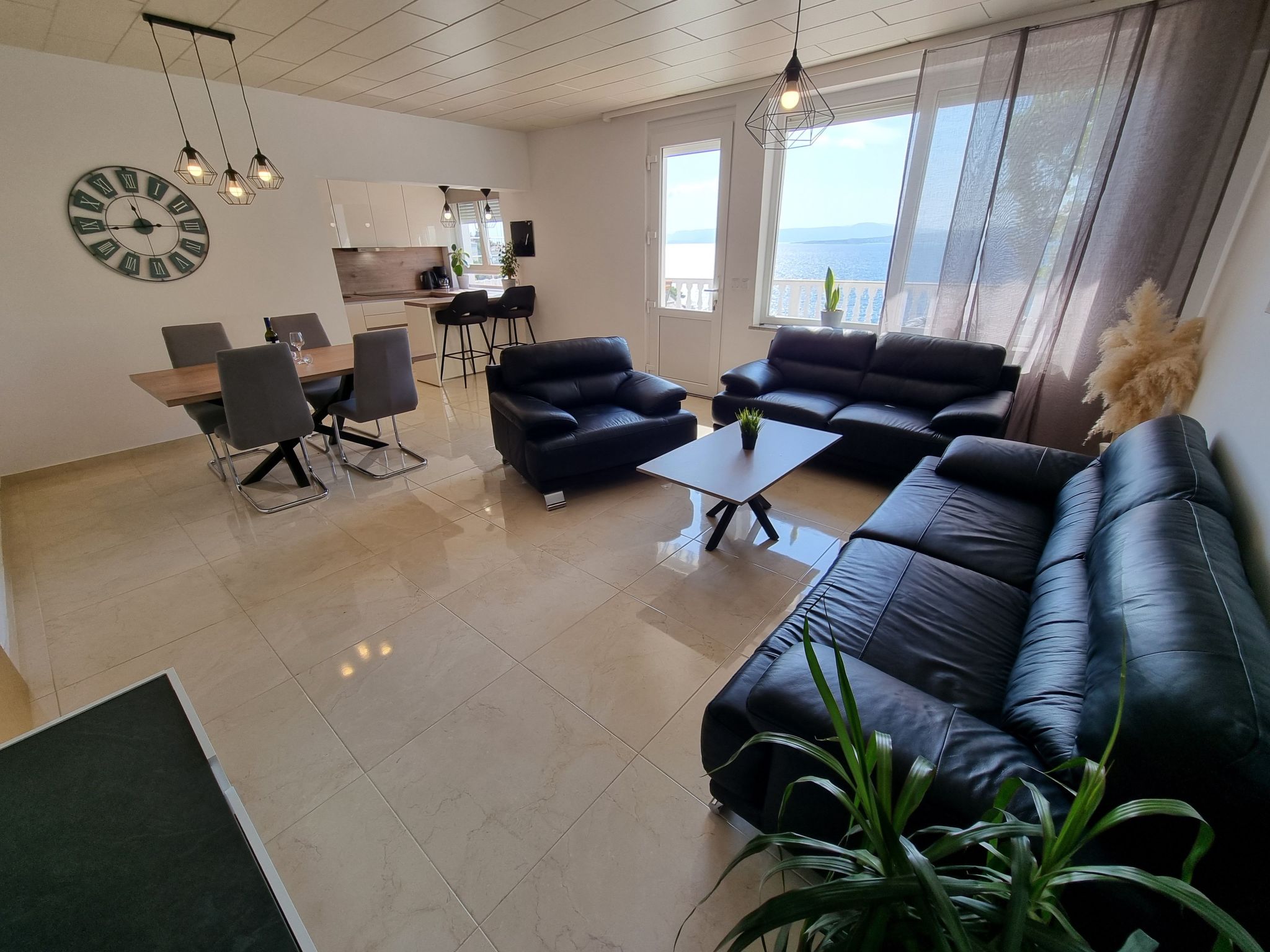 Wohnung für 4 Personen, 70m vom Strand entfernt-Inside