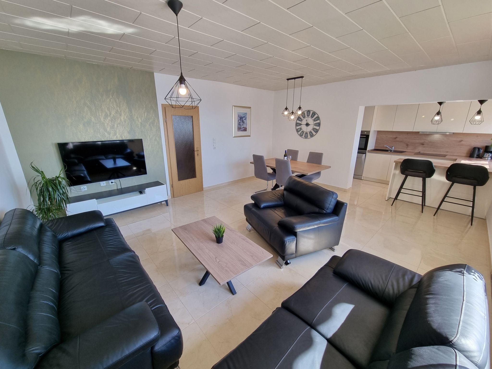 Wohnung für 4 Personen, 70m vom Strand entfernt-Inside