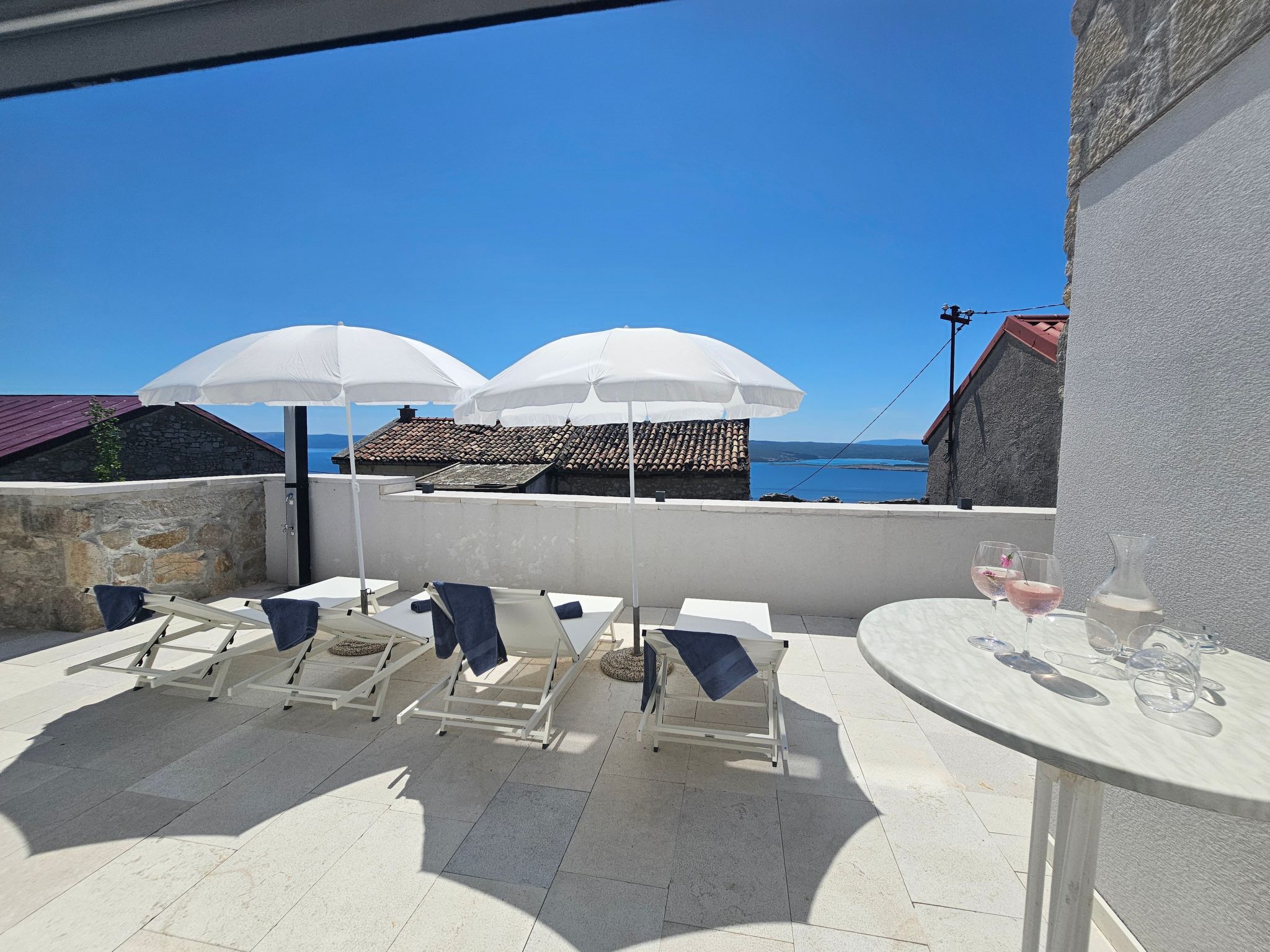 Mit eigenem Pool, BBQ, Terrasse-Binnen