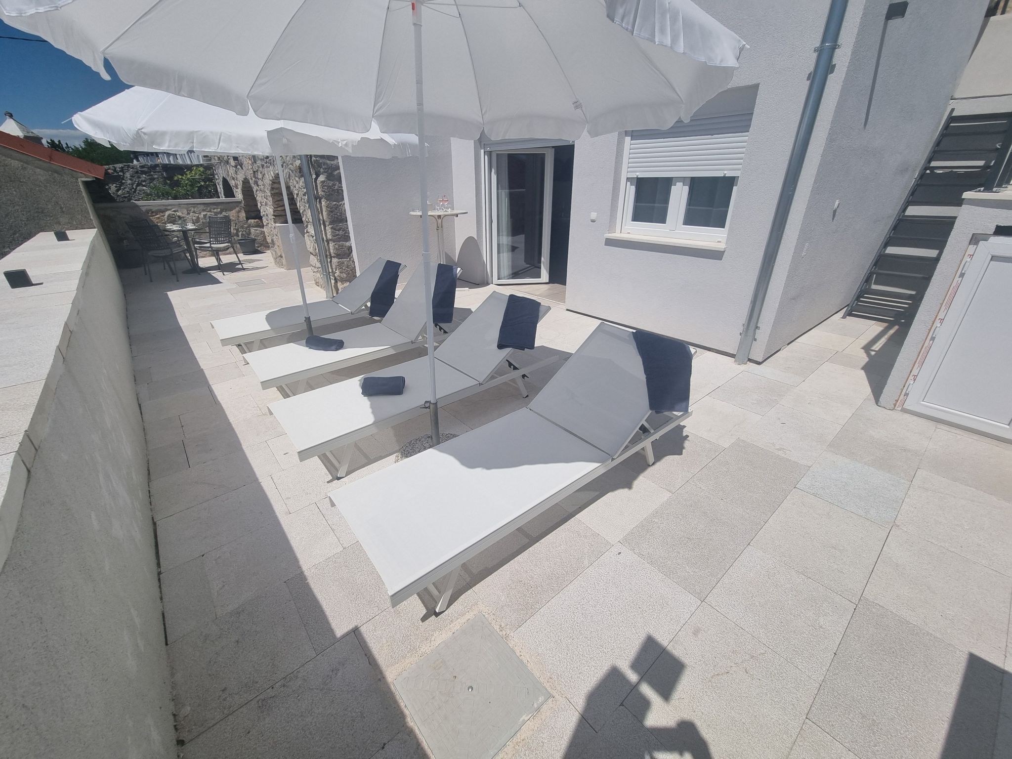 Mit eigenem Pool, BBQ, Terrasse-Binnen