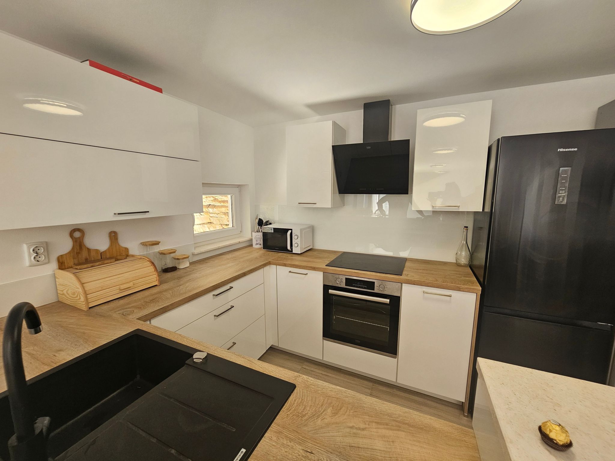 Mit eigenem Pool, BBQ, Terrasse-Binnen