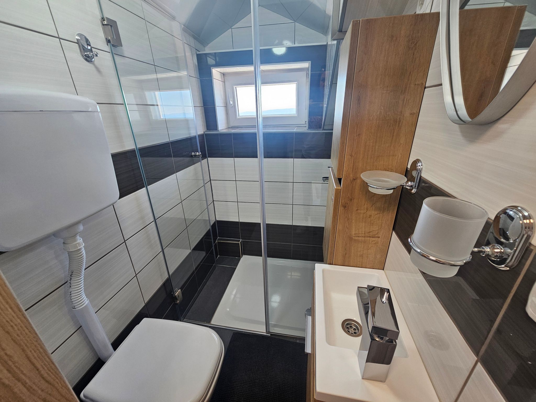 Mit eigenem Pool, BBQ, Terrasse-Binnen