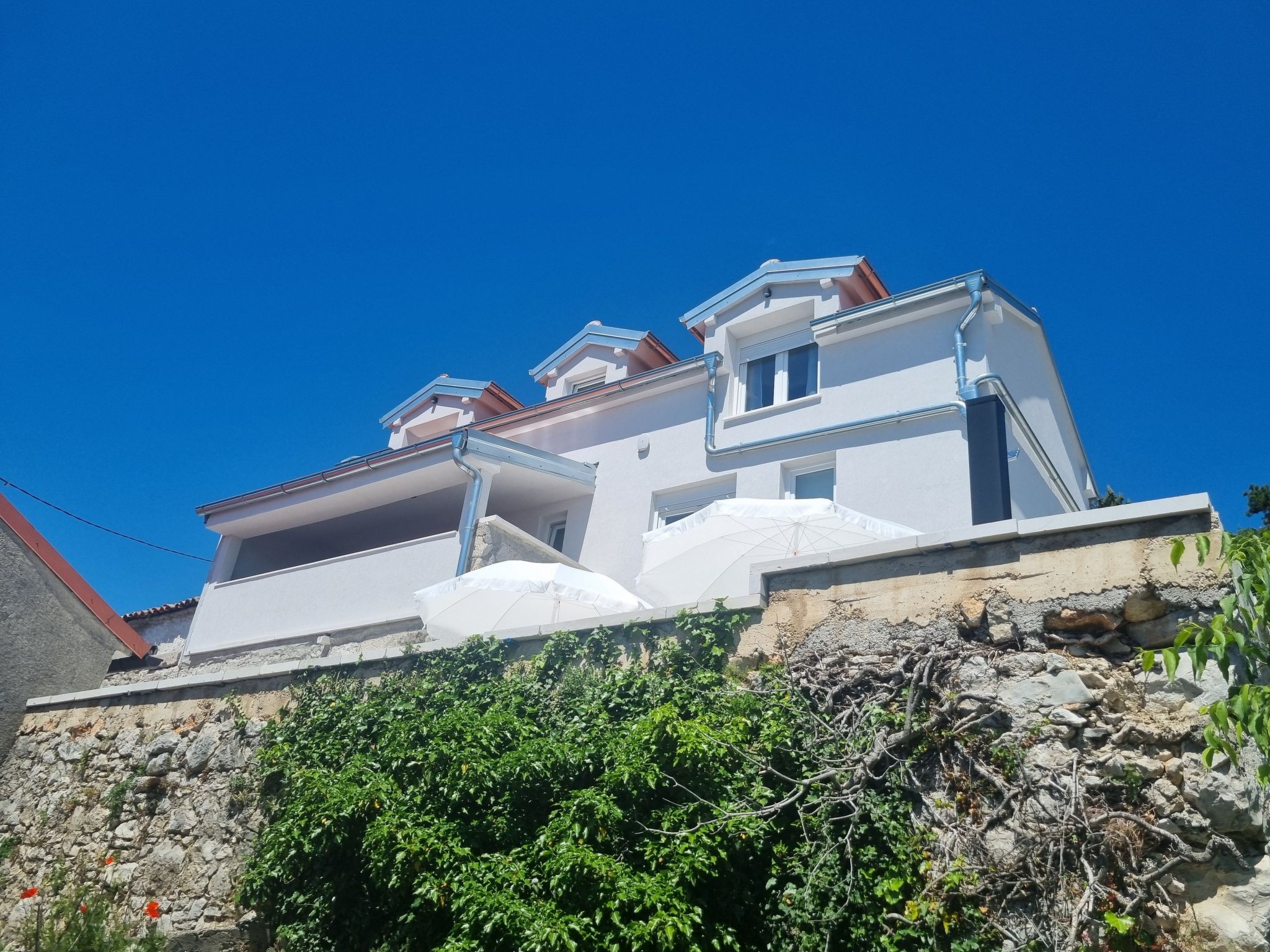 Mit eigenem Pool, BBQ, Terrasse-Binnen