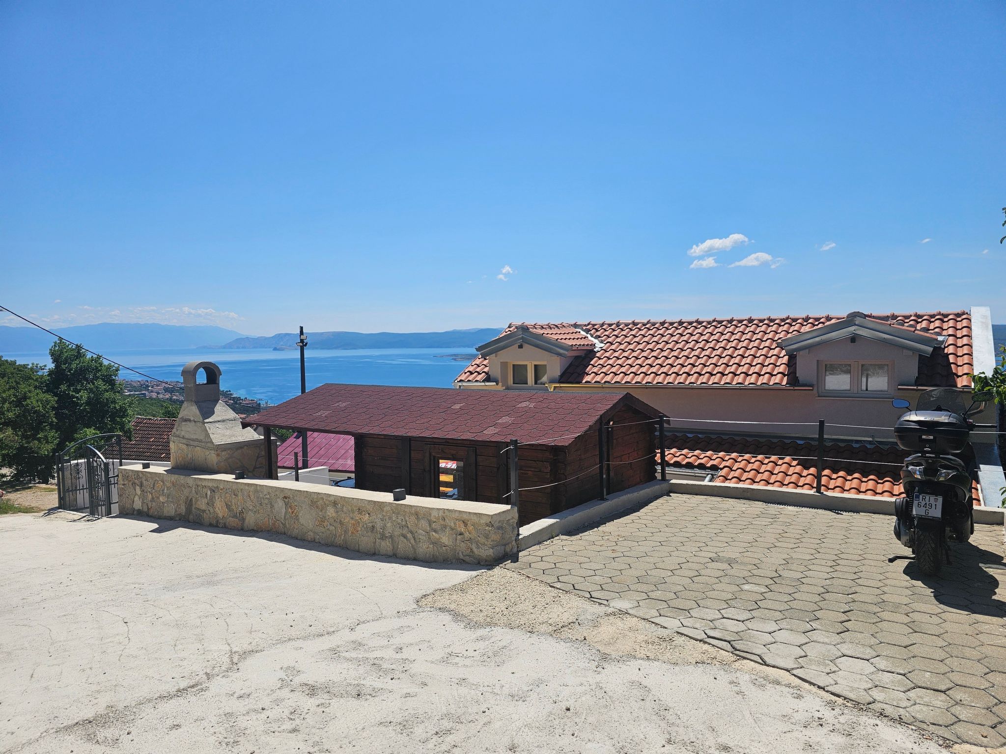 Mit eigenem Pool, BBQ, Terrasse-Binnen