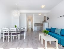 Vila Veronique 3: Vrijstaande villa met privézwembad op 90 meter van zee in Dramalj - thumbnail 4