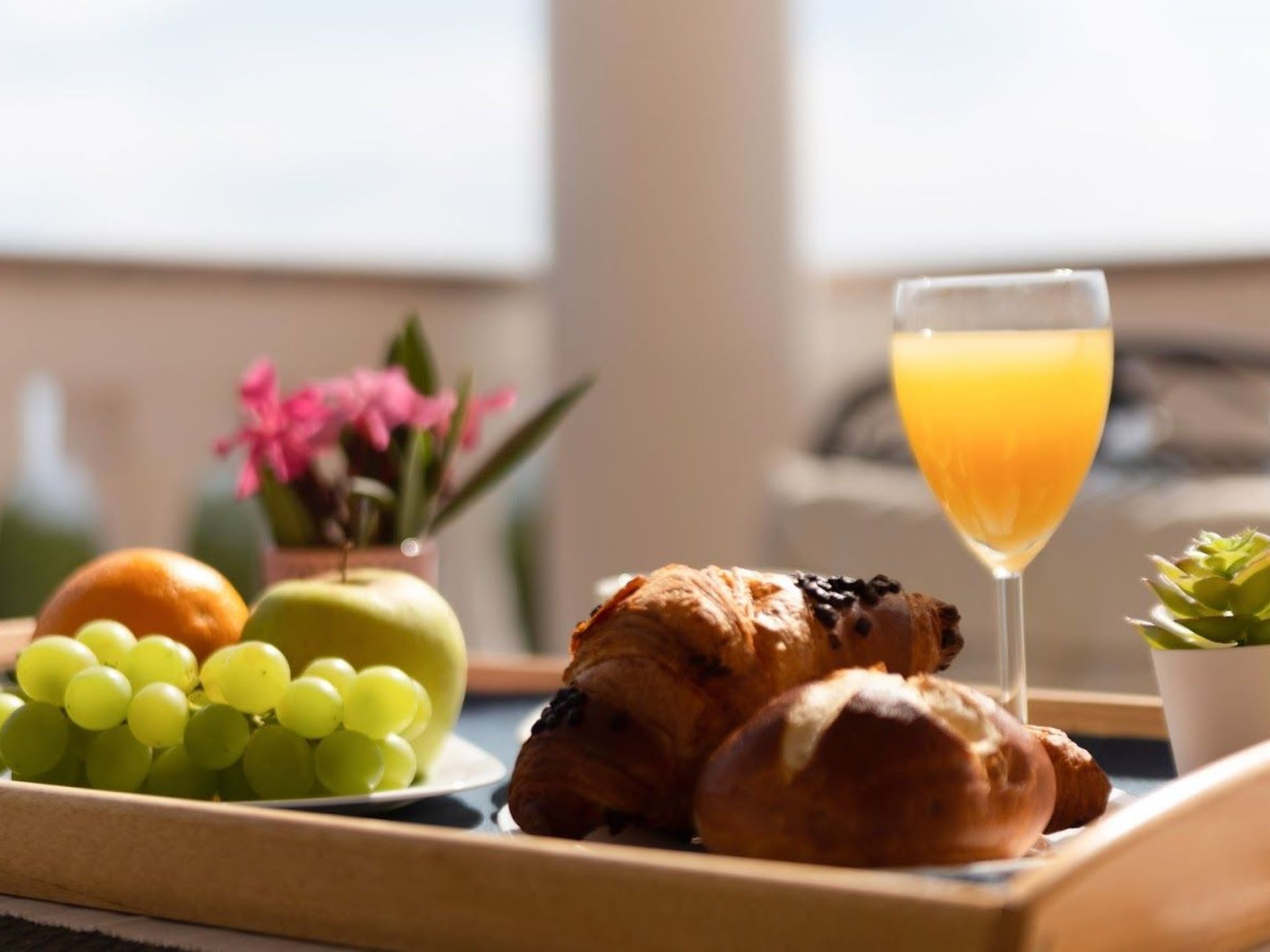 Wohnung mit Balkon und Meerblick-Binnen