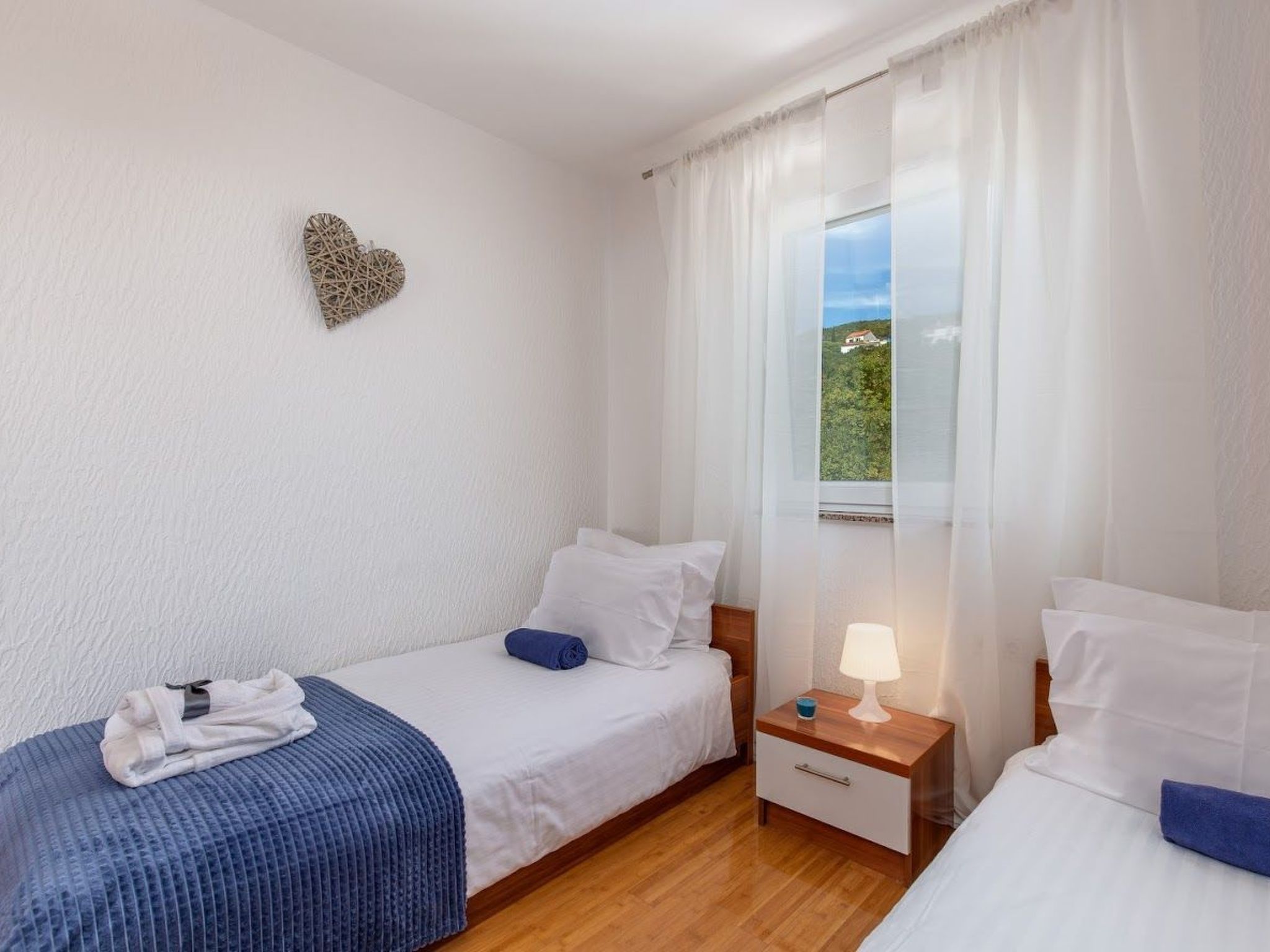 Wohnung mit Terrasse und Meerblick-Binnen