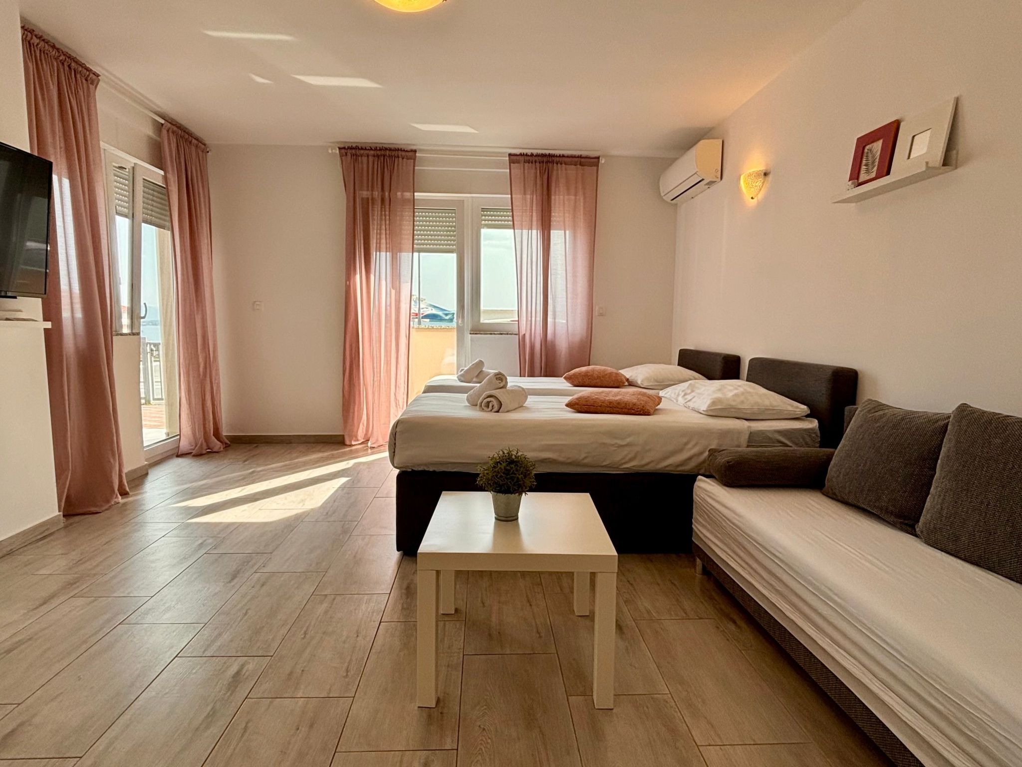 "Vila Veronique1" mit Pool-Inside