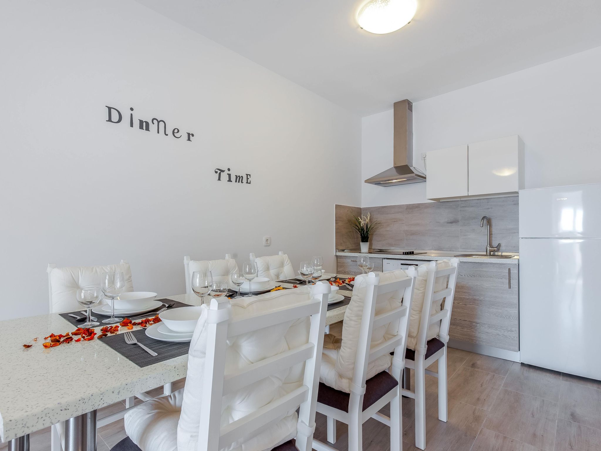 "Vila Veronique1" mit Pool-Inside