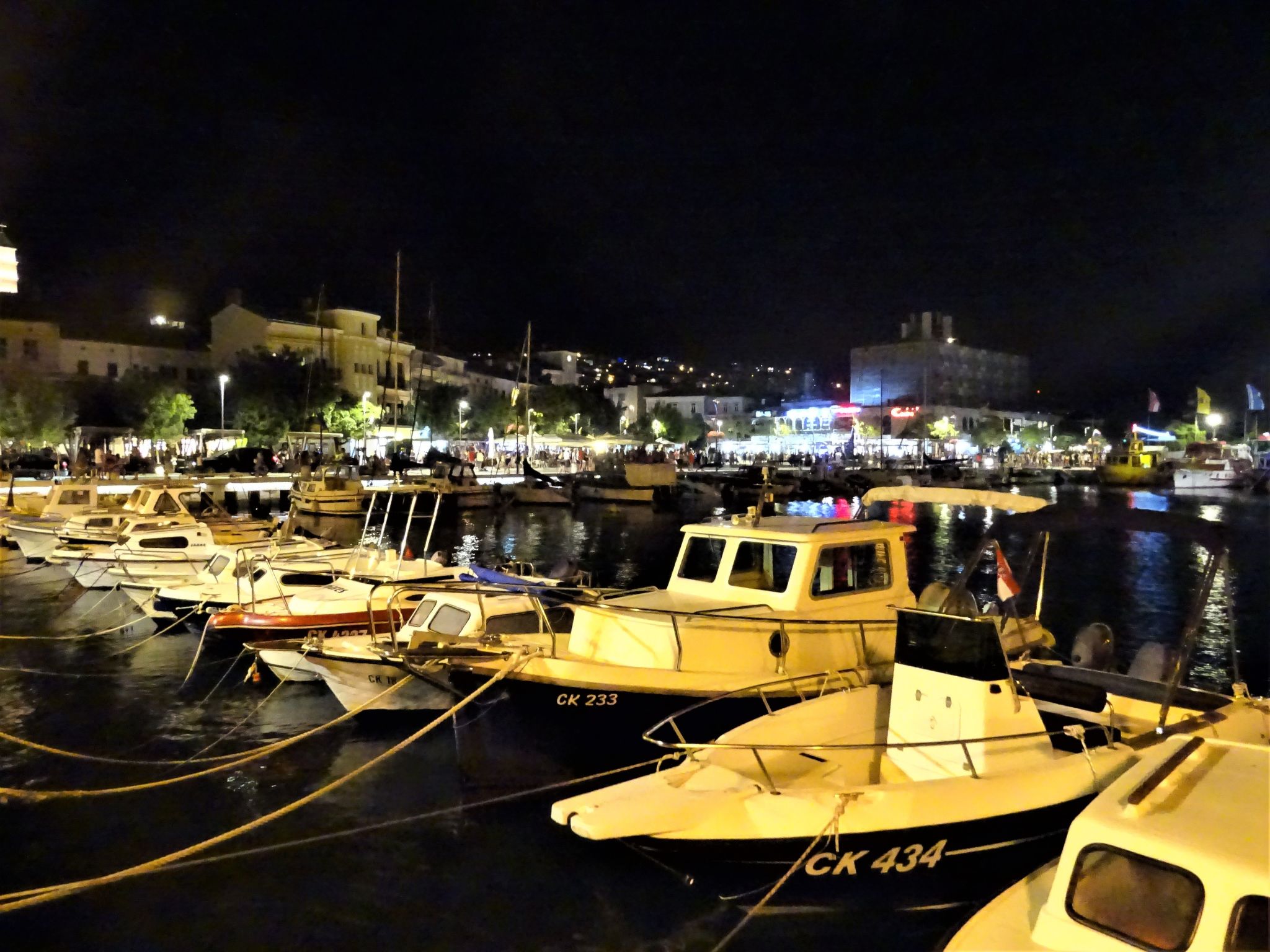 Wohnung mit Balkon und Meerblick-Binnen