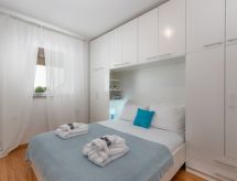 Sfeervol appartement met zonnig terras op 300m van de zee in Dramalj - thumbnail 4