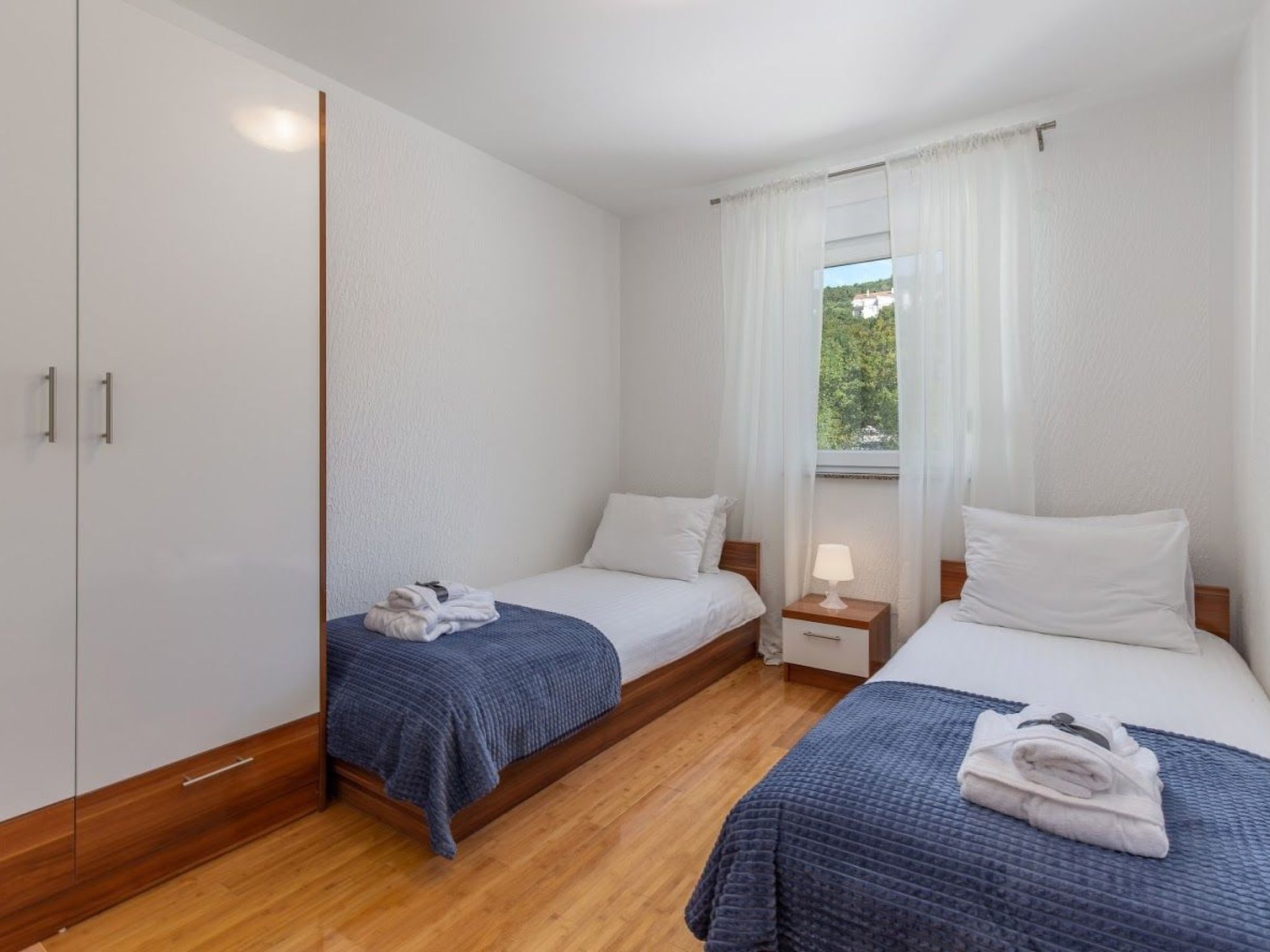 Wohnung mit Terrasse und Meerblick-Binnen