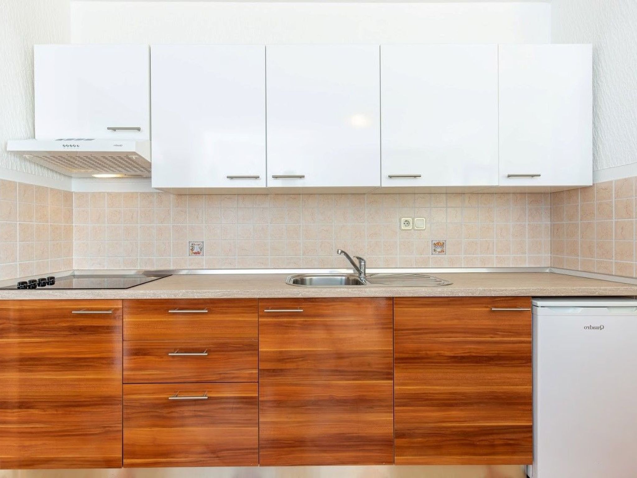 Wohnung mit Terrasse und Meerblick-Binnen