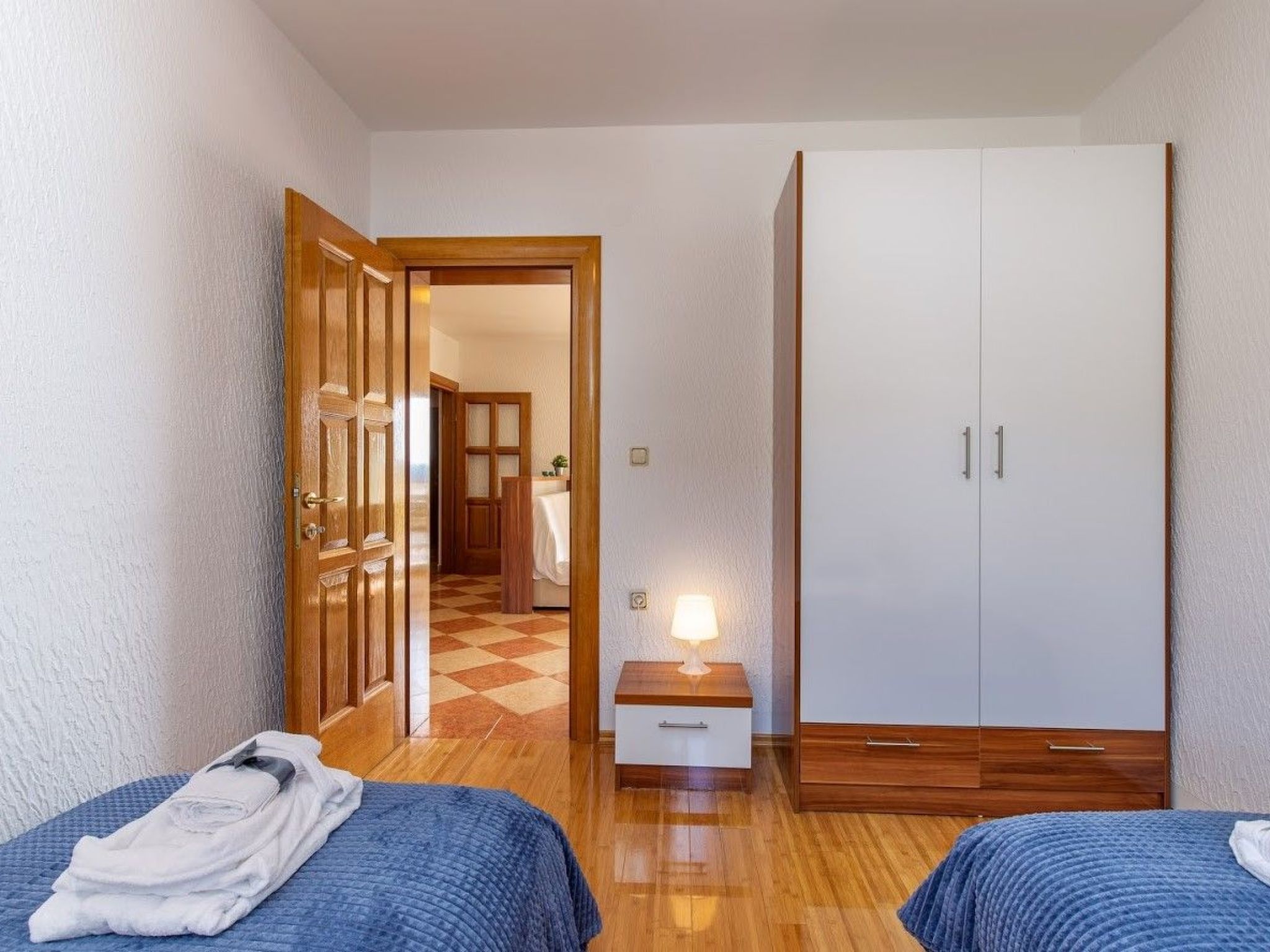 Wohnung mit Terrasse und Meerblick-Binnen