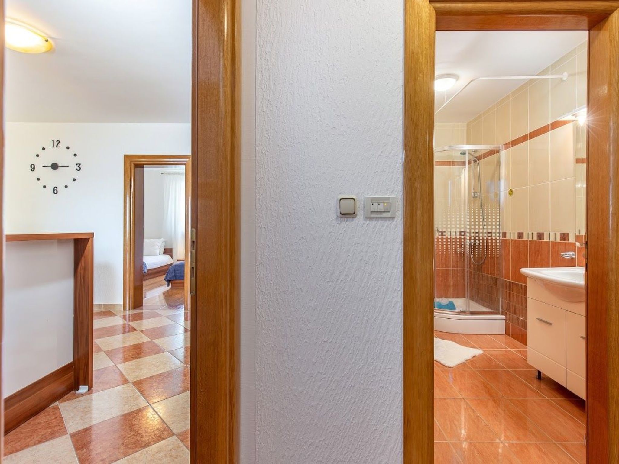 Wohnung mit Terrasse und Meerblick-Binnen