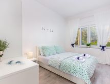 Vrijstaande vakantiewoning Veronique 4 met whirlpool en zeezicht bij Dramalj - thumbnail 4
