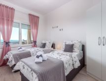 Vrijstaande vakantiewoning Veronique 4 met whirlpool en zeezicht bij Dramalj - thumbnail 5