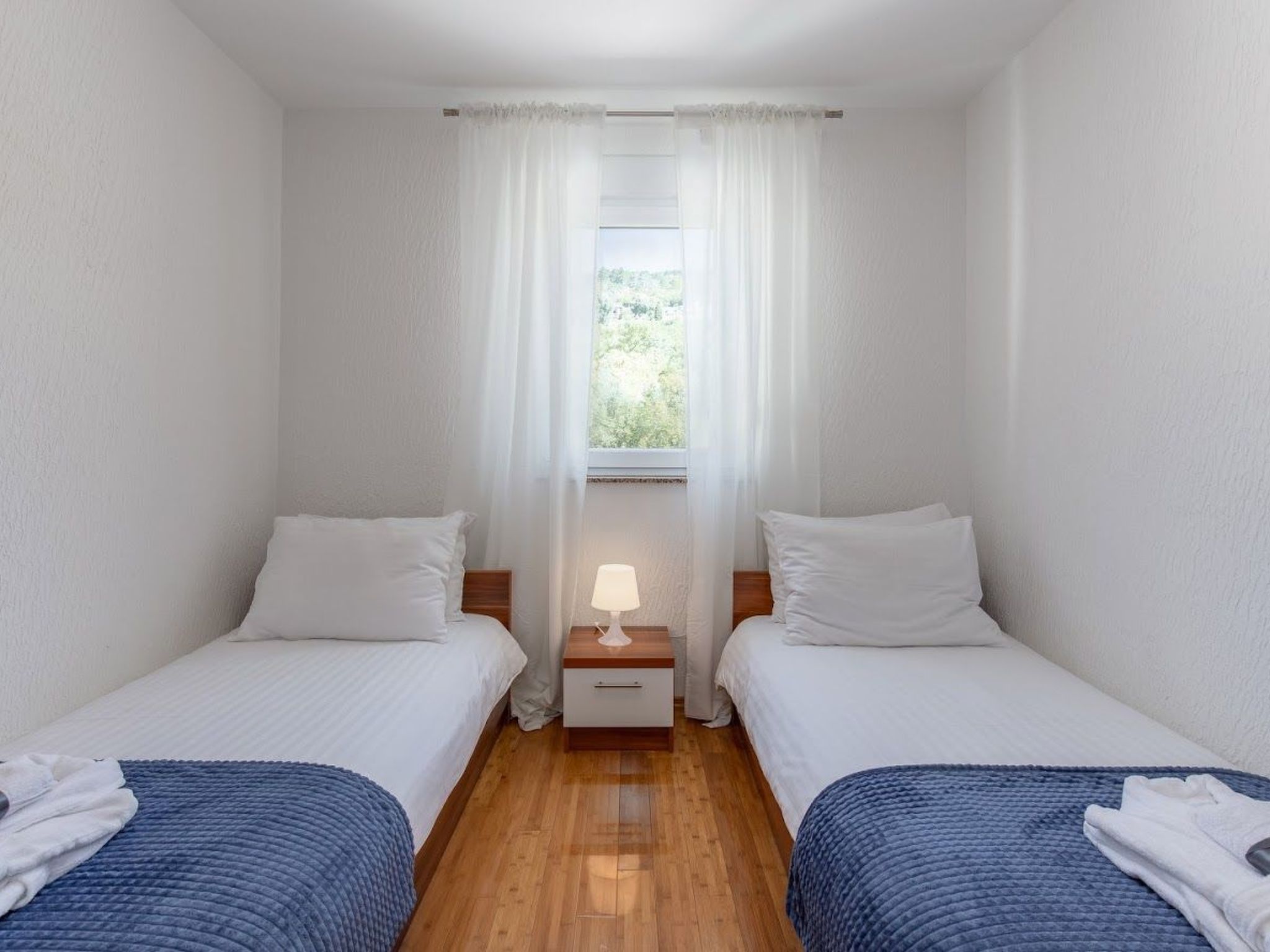 Wohnung mit Terrasse und Meerblick-Dedans