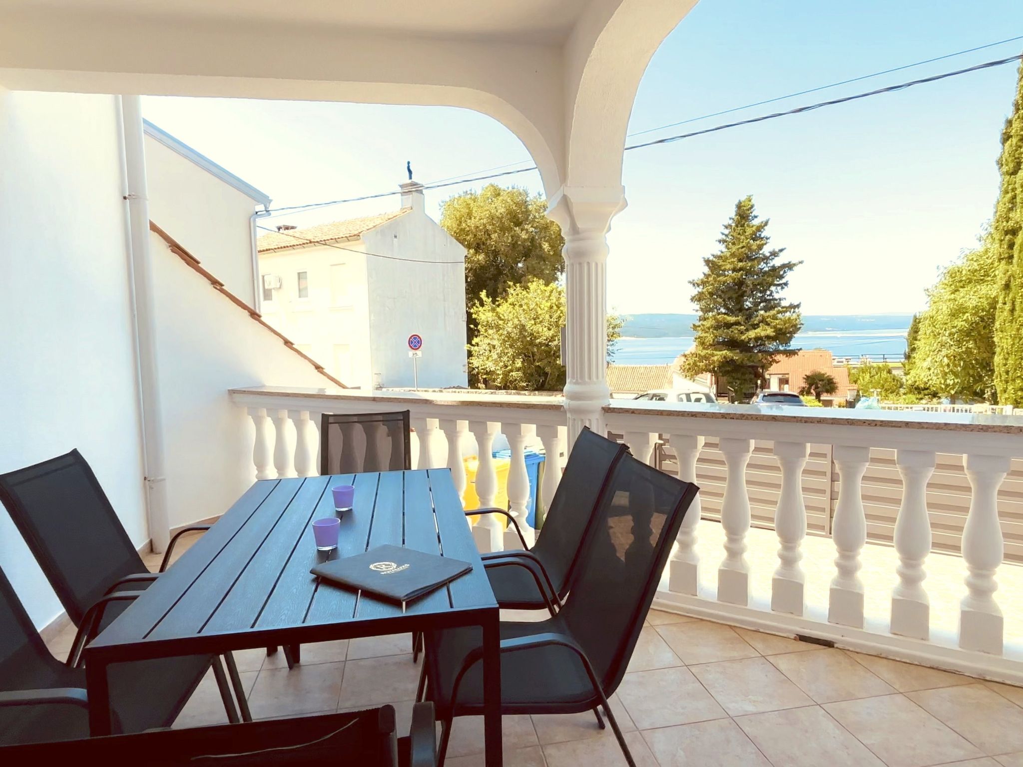 Haus in Dramalj mit gemeinschaftlichem Pool-Binnen