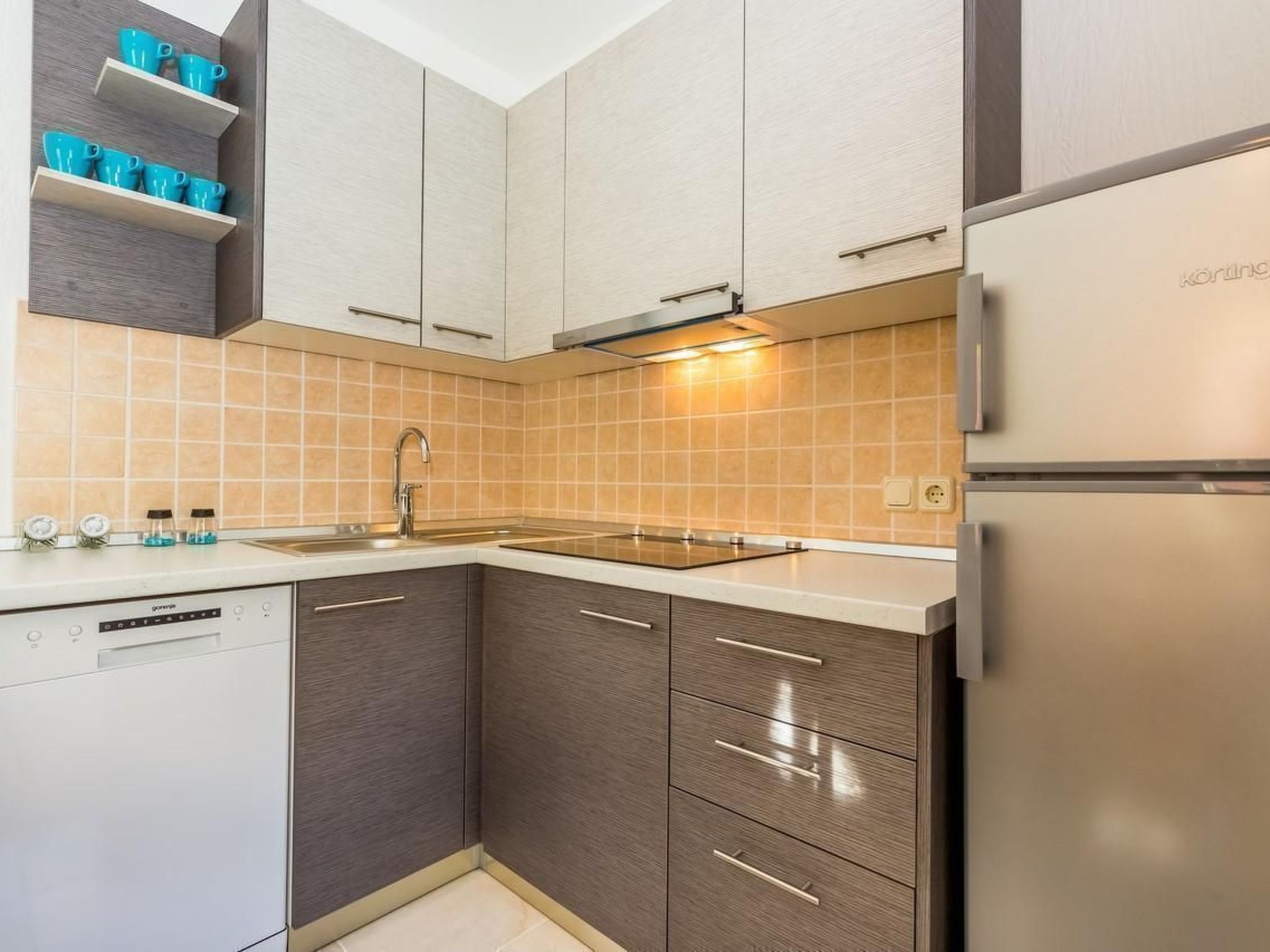 "Vila Chiara" mit Pool-Binnen