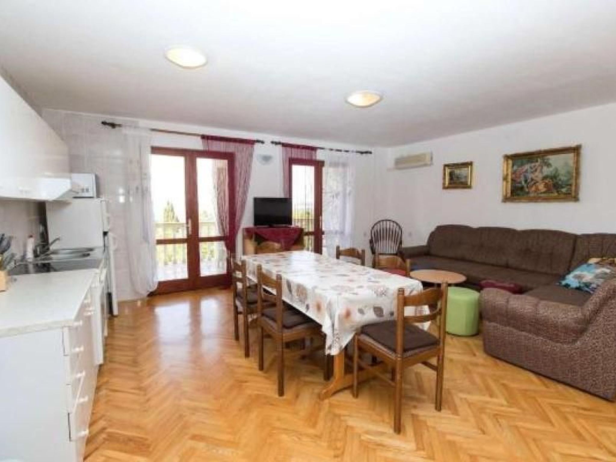 Appartement in Dramalj mit Möbliertem Balkon-Image-tags.info