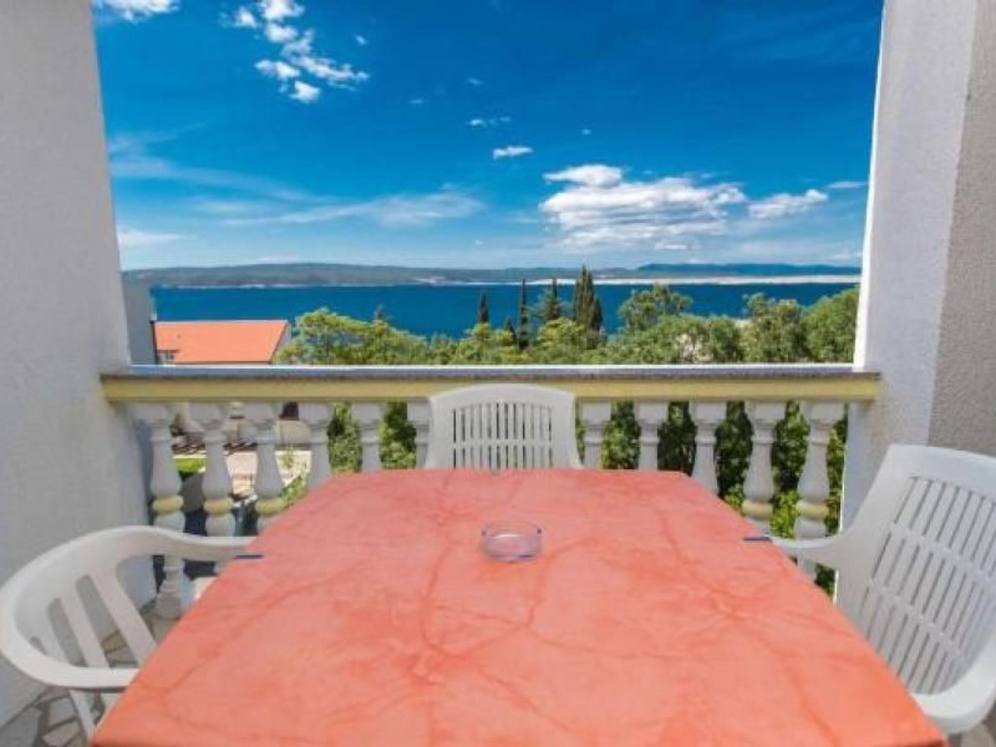 Appartement in Dramalj mit Möbliertem Balkon-Image-tags.info