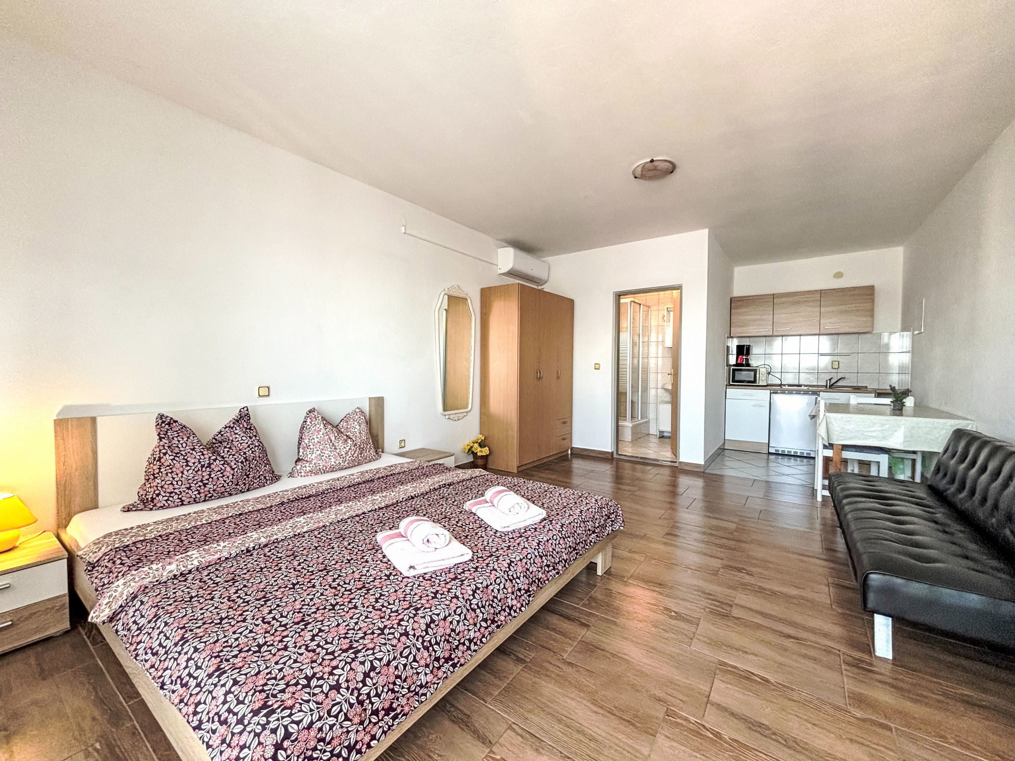 Appartement in Dramalj mit Möbliertem Balkon - Drinnen
