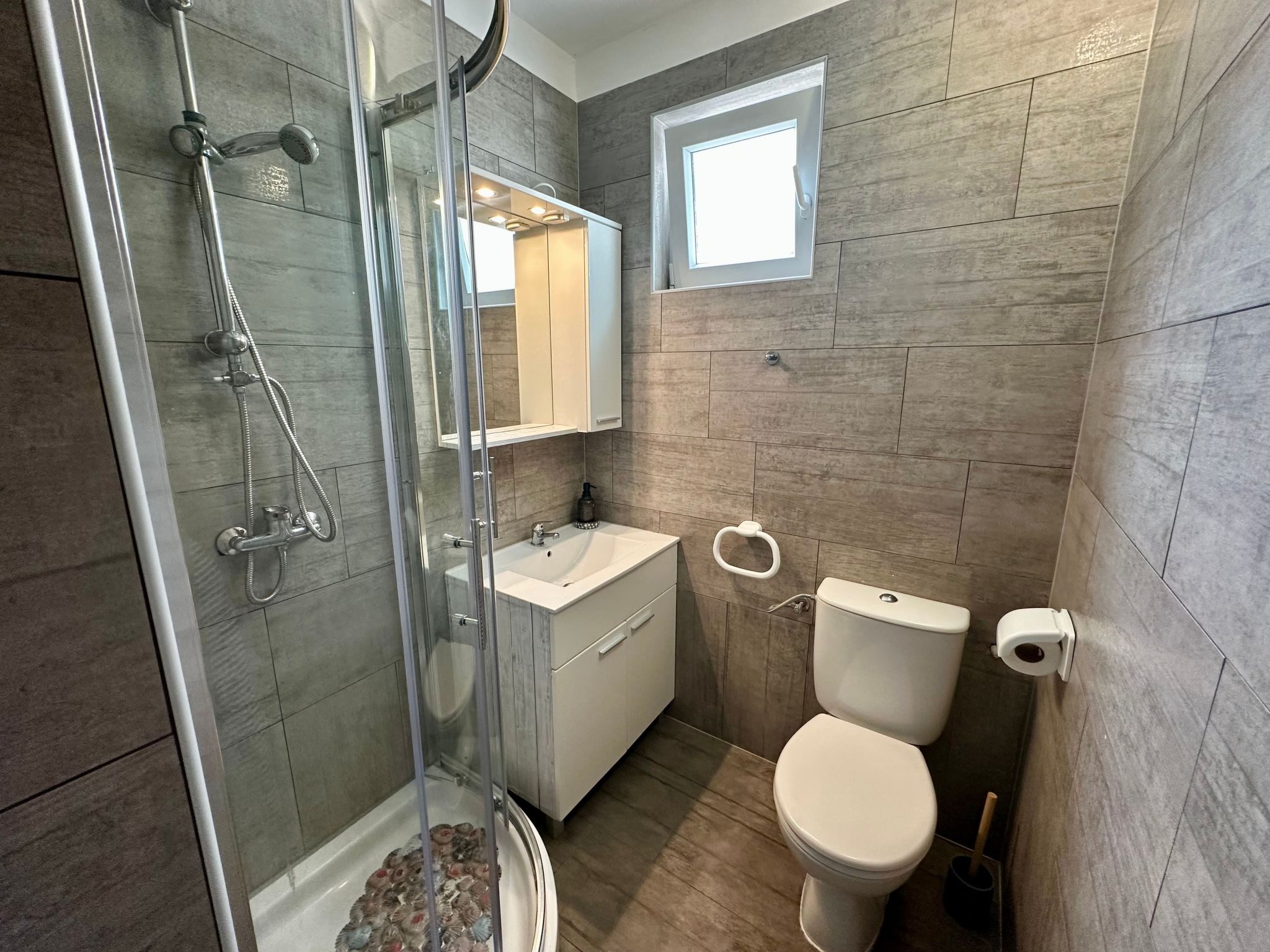 Apartment Jasminka 2-Drinnen