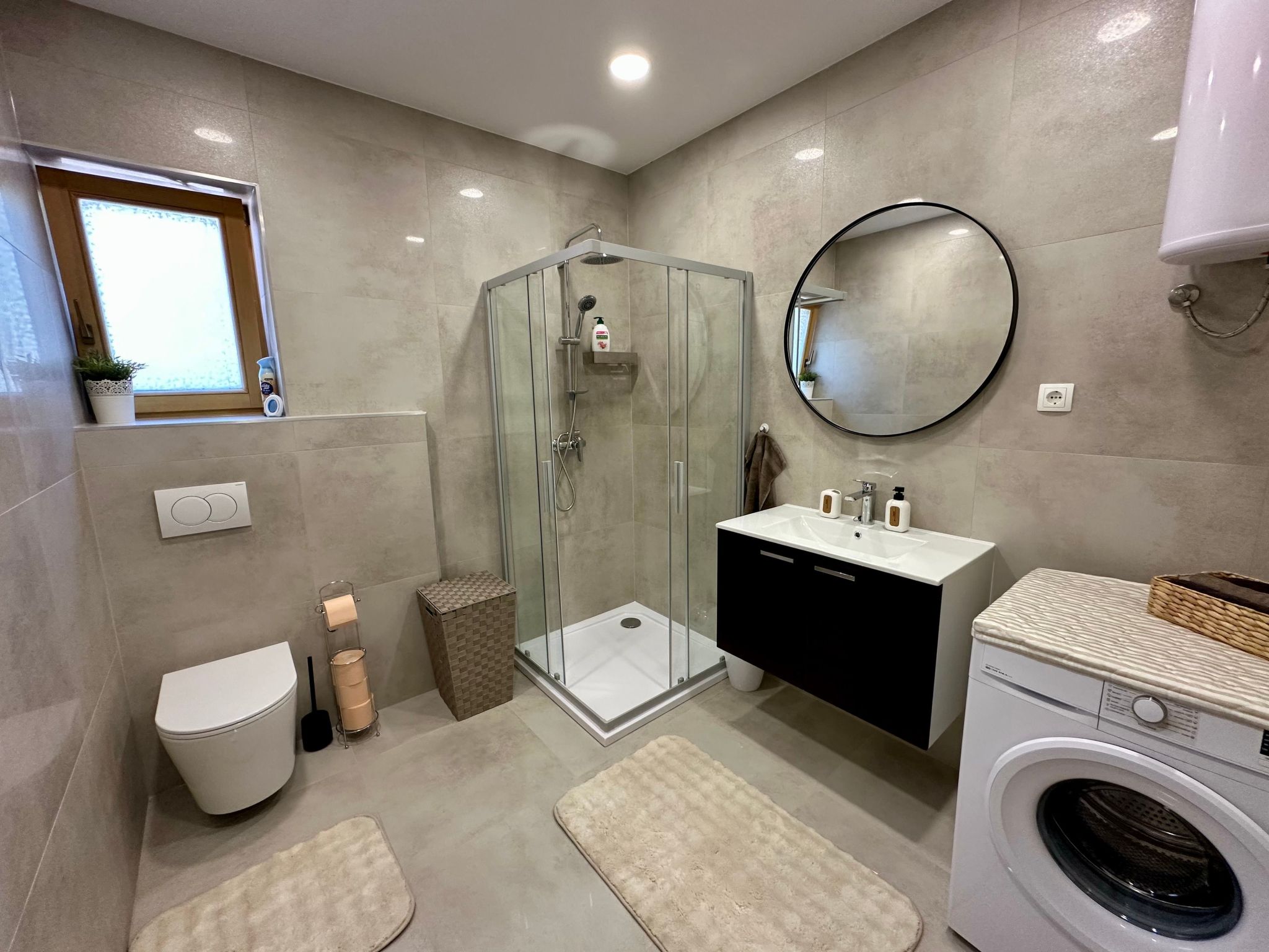 Photo of Gesamte Wohnung in Dramalj mit Terrasse und Grill