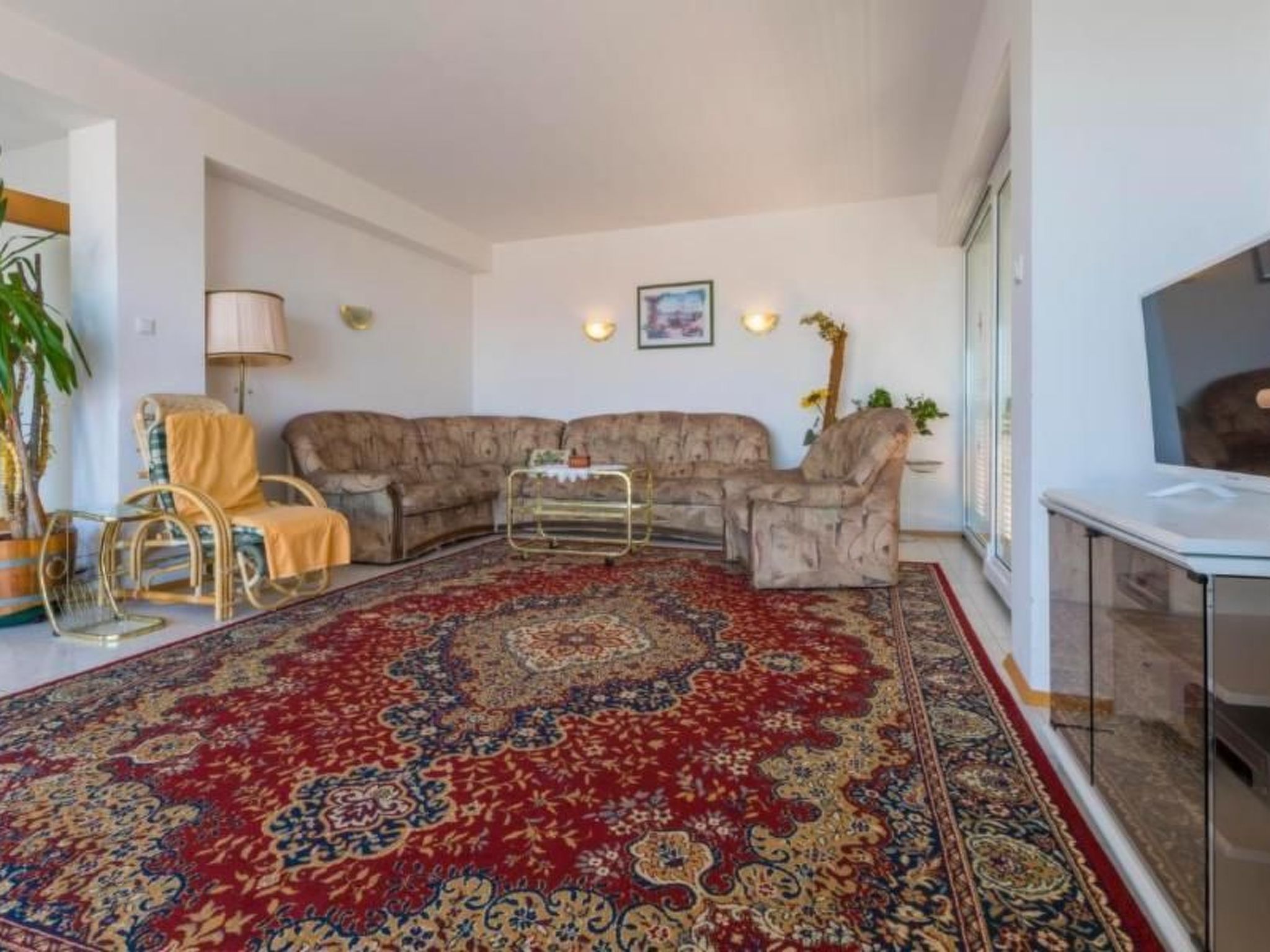 Appartement in Dramalj mit Möbliertem Balkon-Drinnen