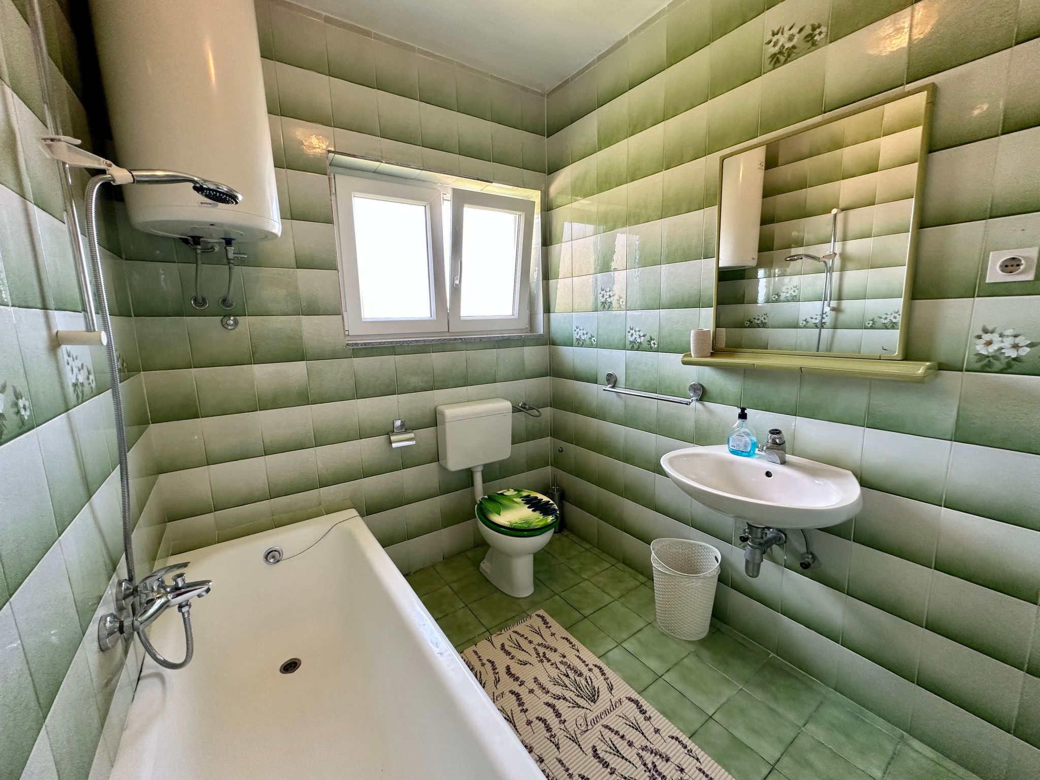 Apartment Mona 1-Image-tags.info