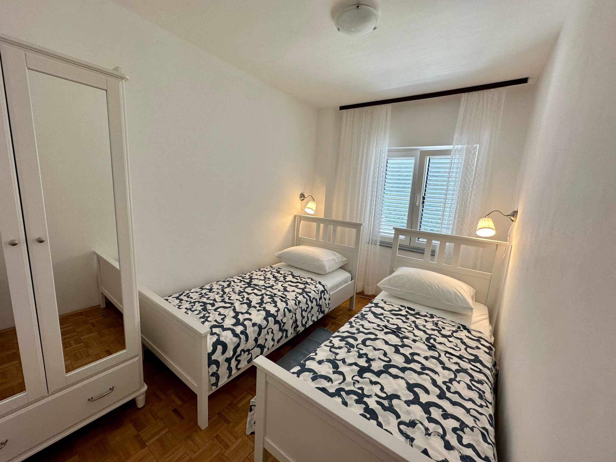 Apartment Mona 1-Drinnen