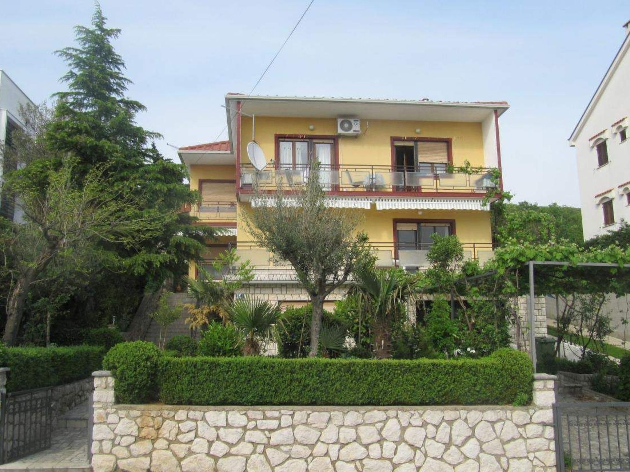 Photo of Appartement in Dramalj mit Terrasse