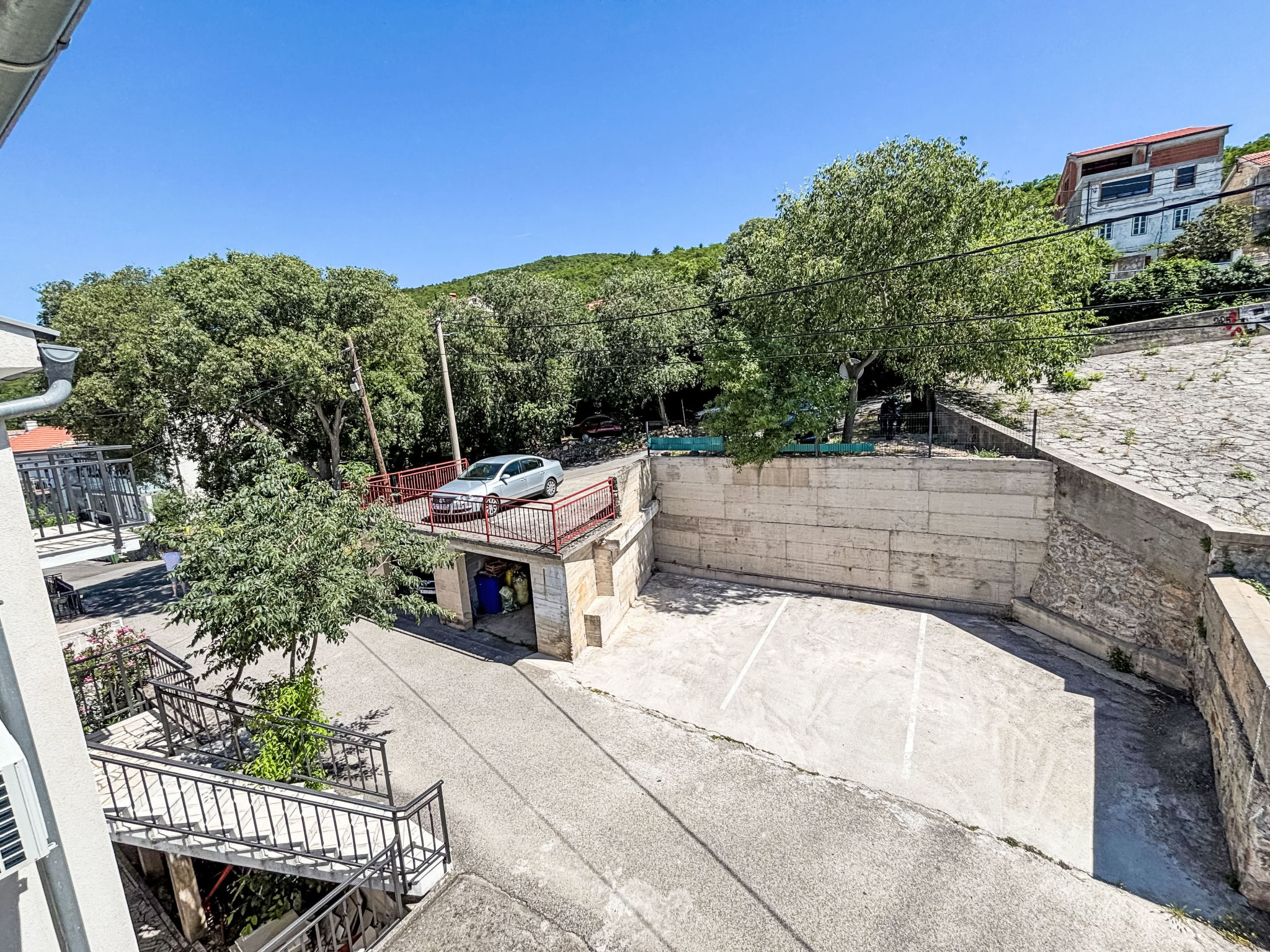 Wohnung in Dramalj mit Möbliertem Balkon - Draußen