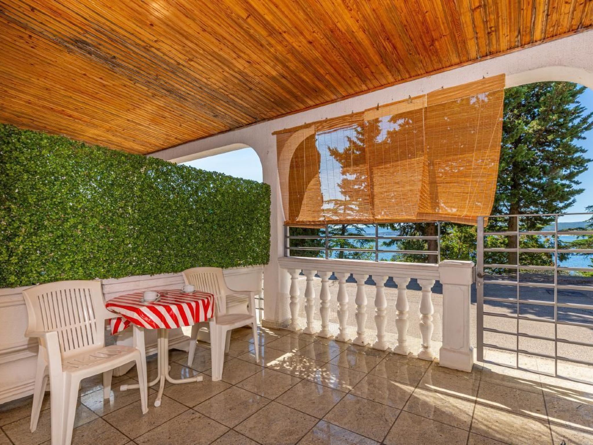 Photo of Wohnung in Dramalj mit Kleiner Terrasse