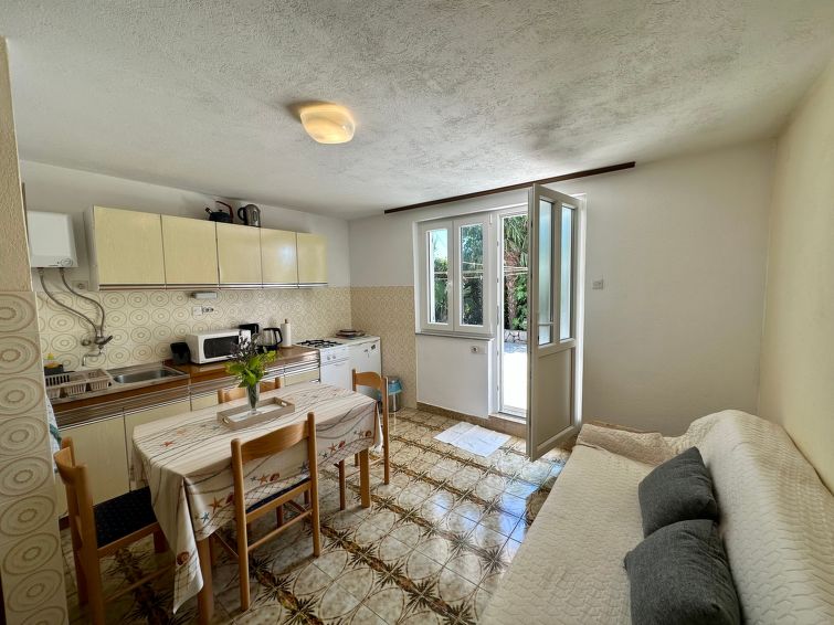 Apartment Mona 2