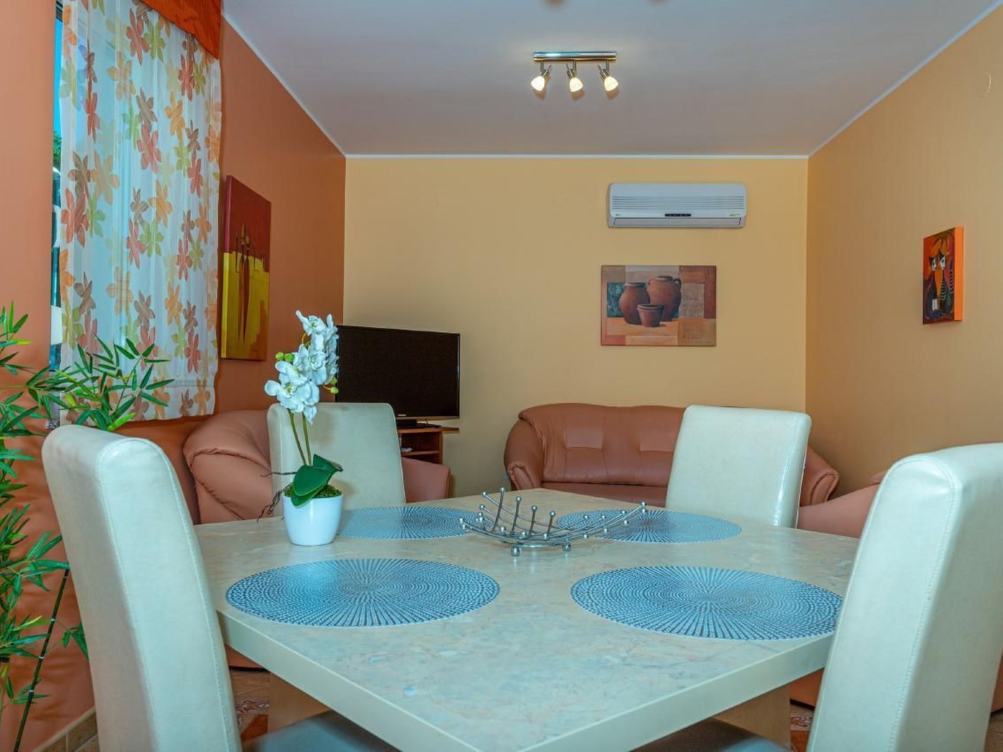 Apartment Mira-Image-tags.info