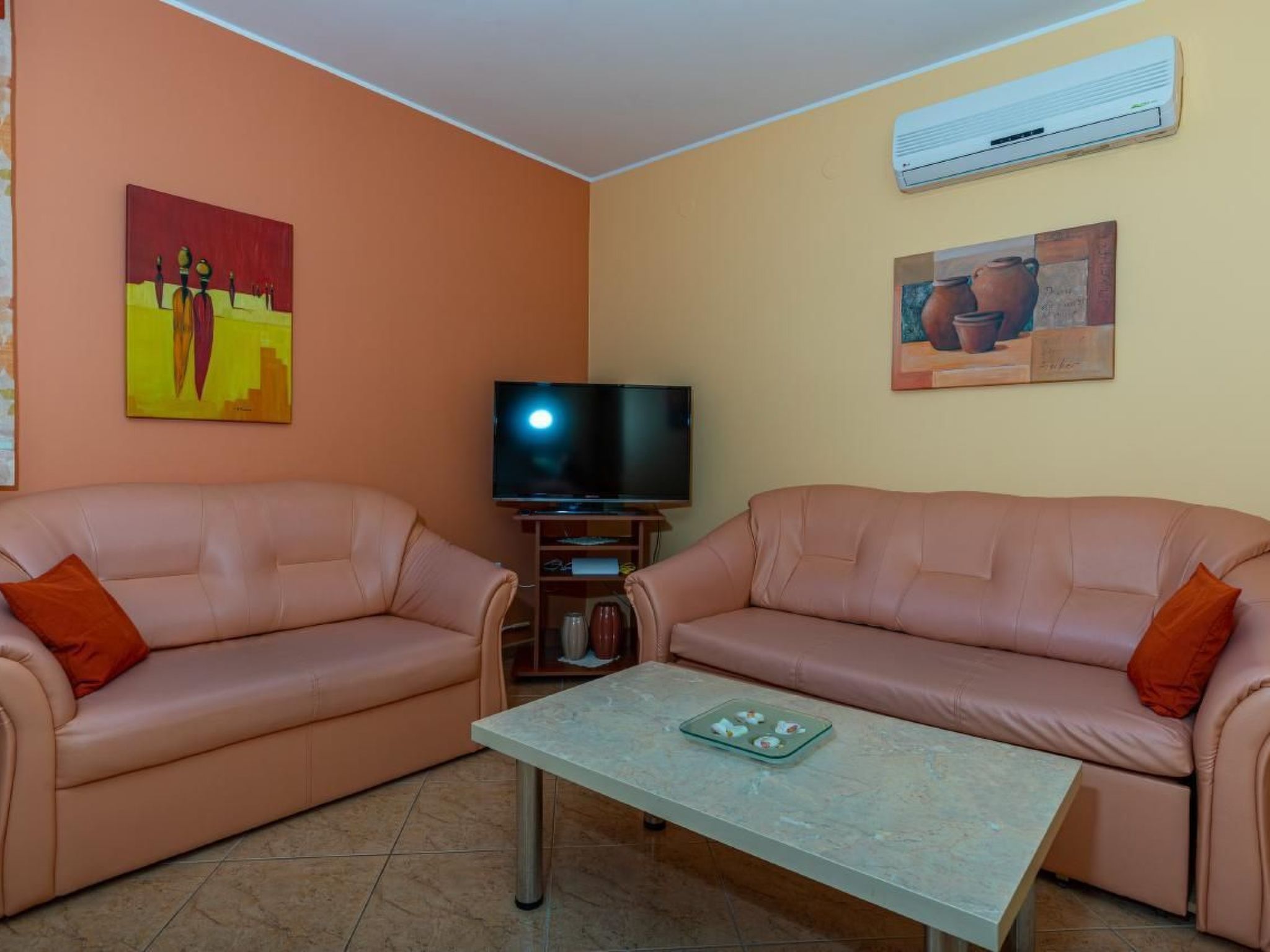 Apartment Mira-Image-tags.info