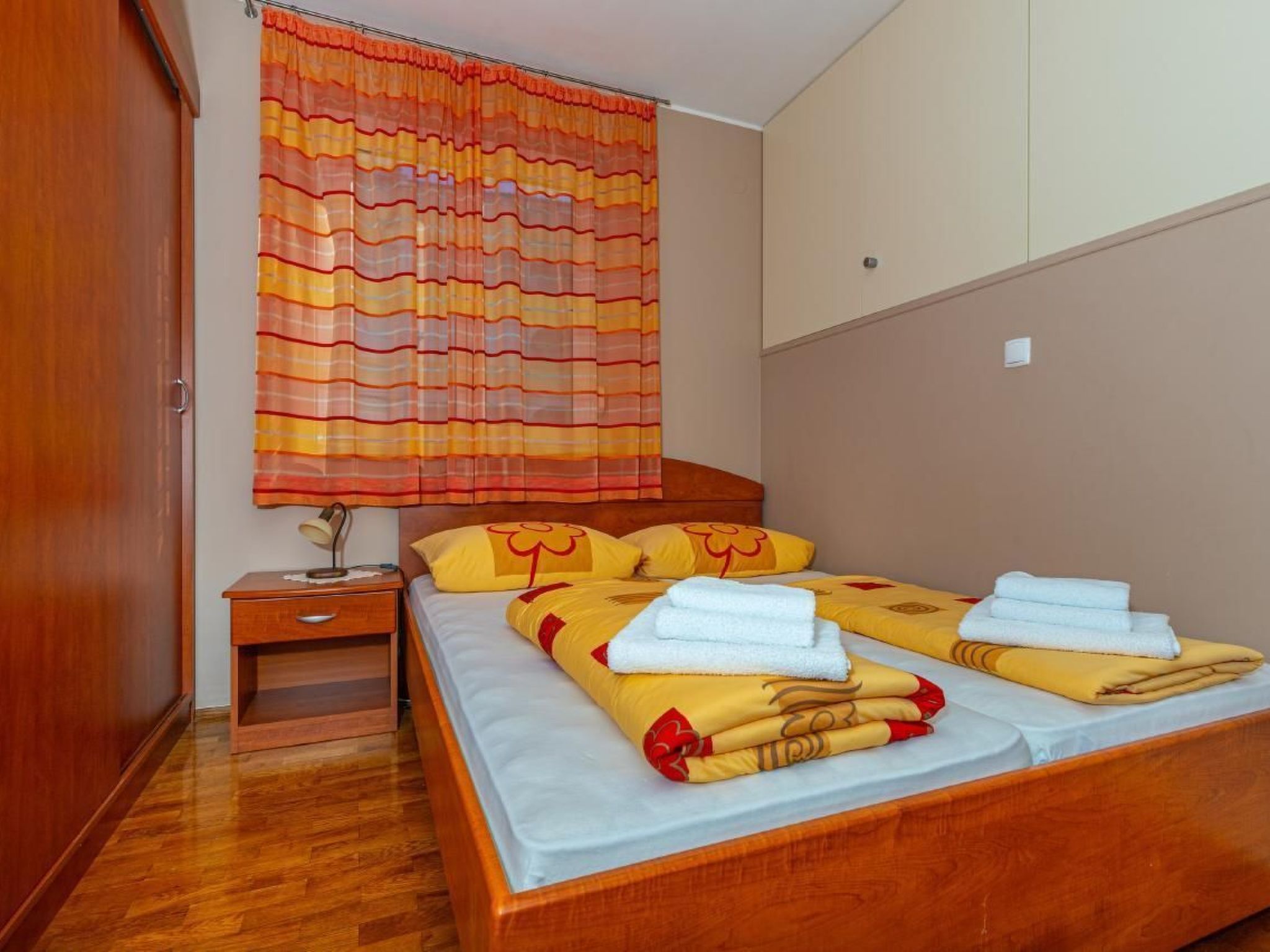 Apartment Mira-Image-tags.info