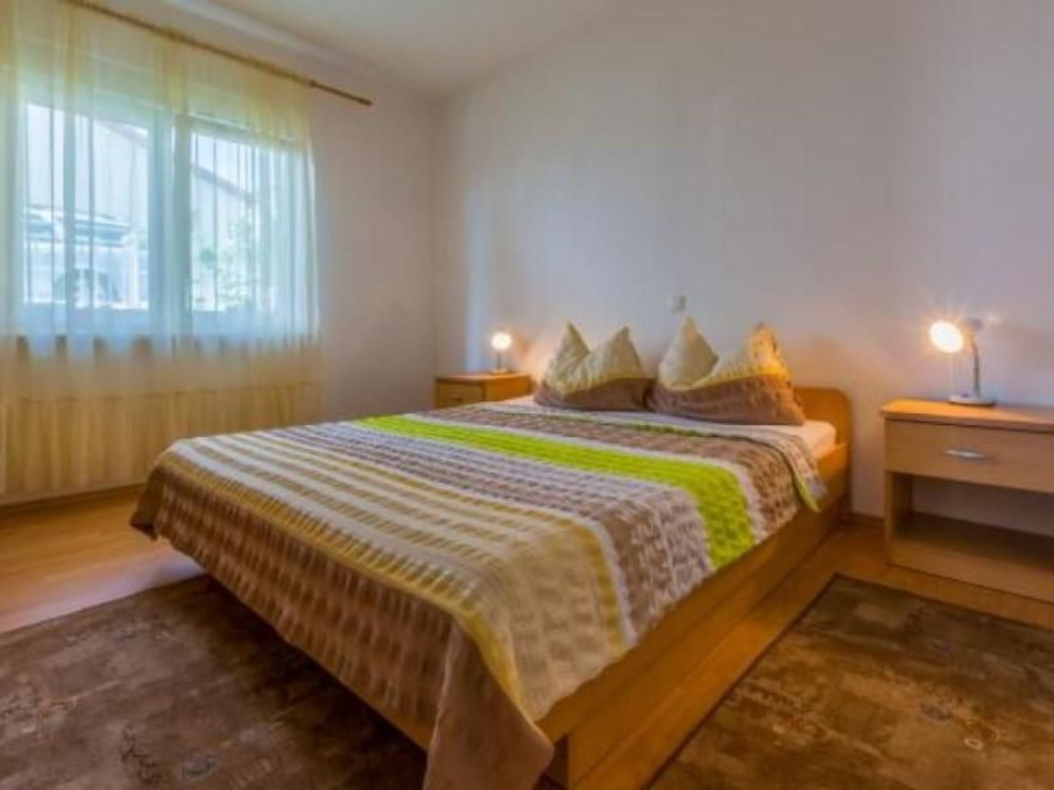 Appartement in Dramalj mit Möbliertem Balkon-Drinnen