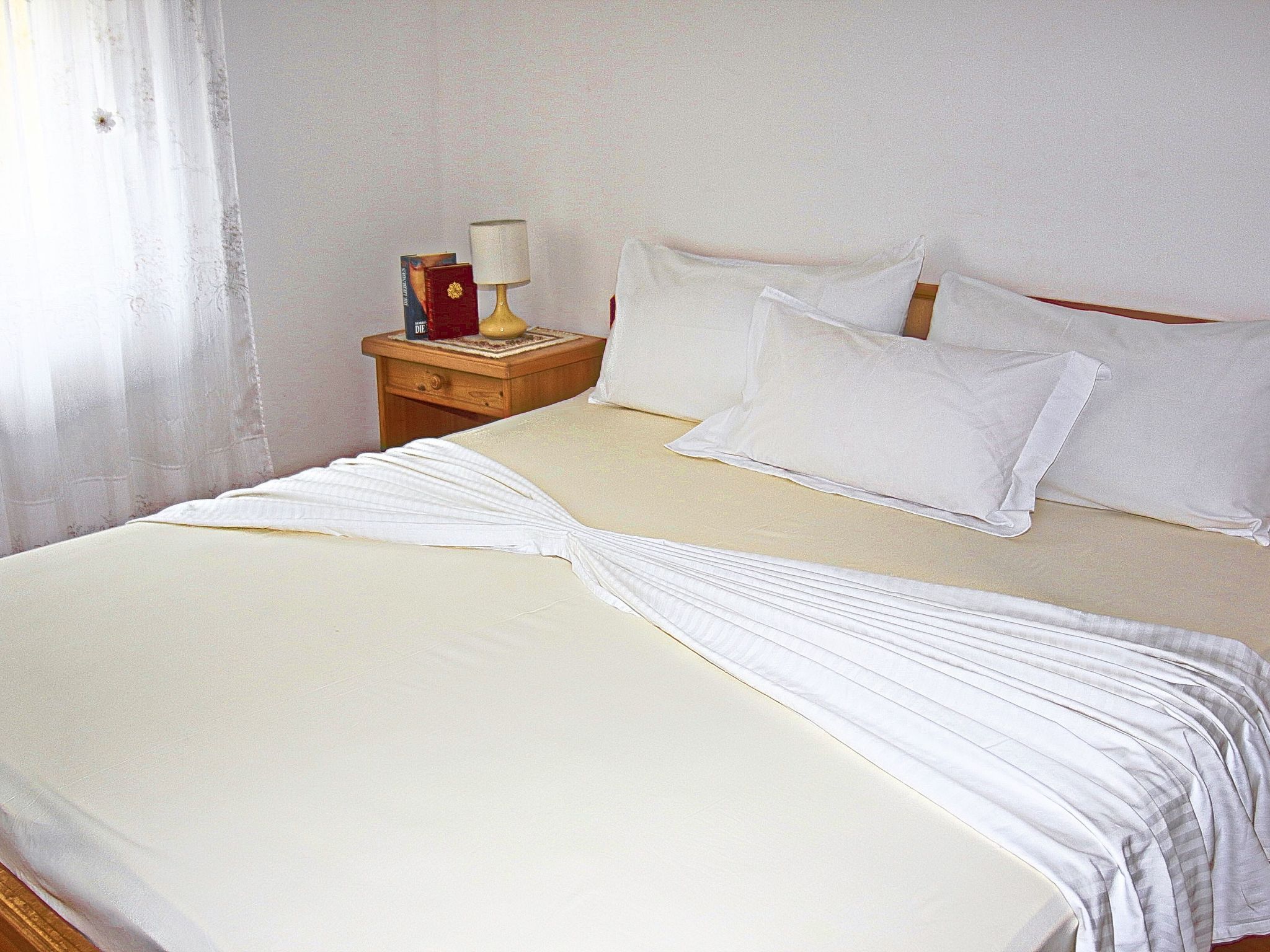 Haus La Dostana-Inside